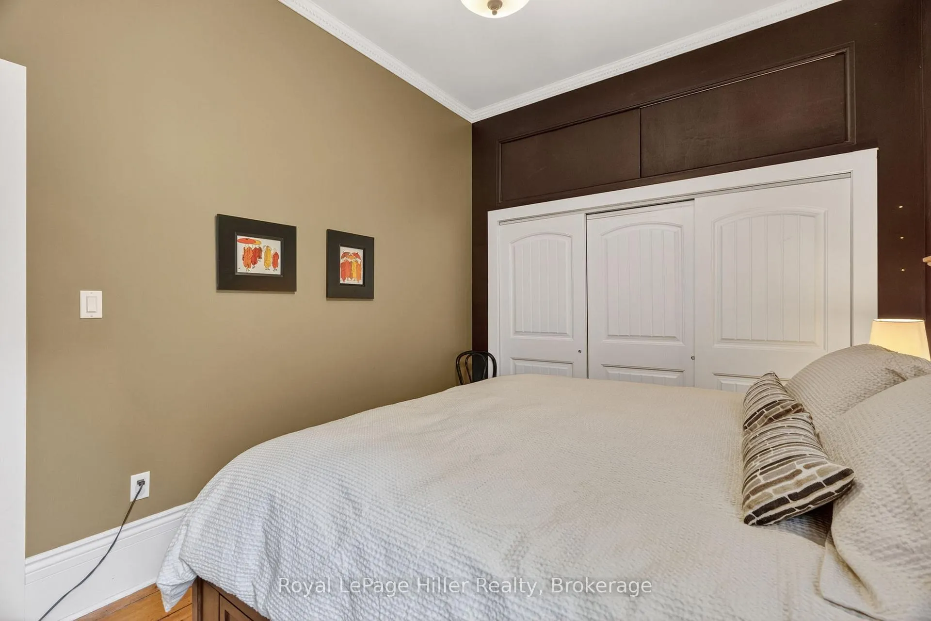 Photo 17 of 34 Bay Street, Stratford — HOMEH