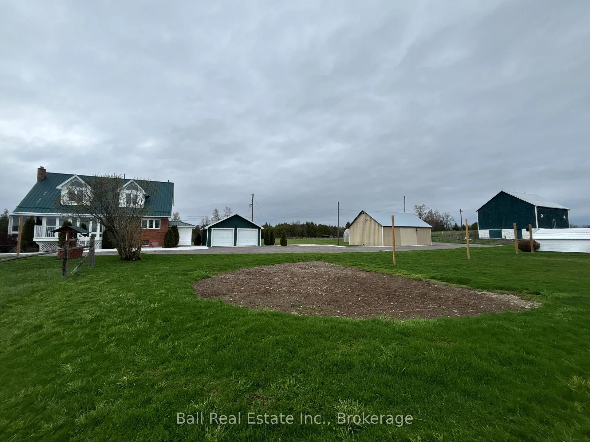 Photo 3 of 1425 Tara Road, Selwyn — HOMEH