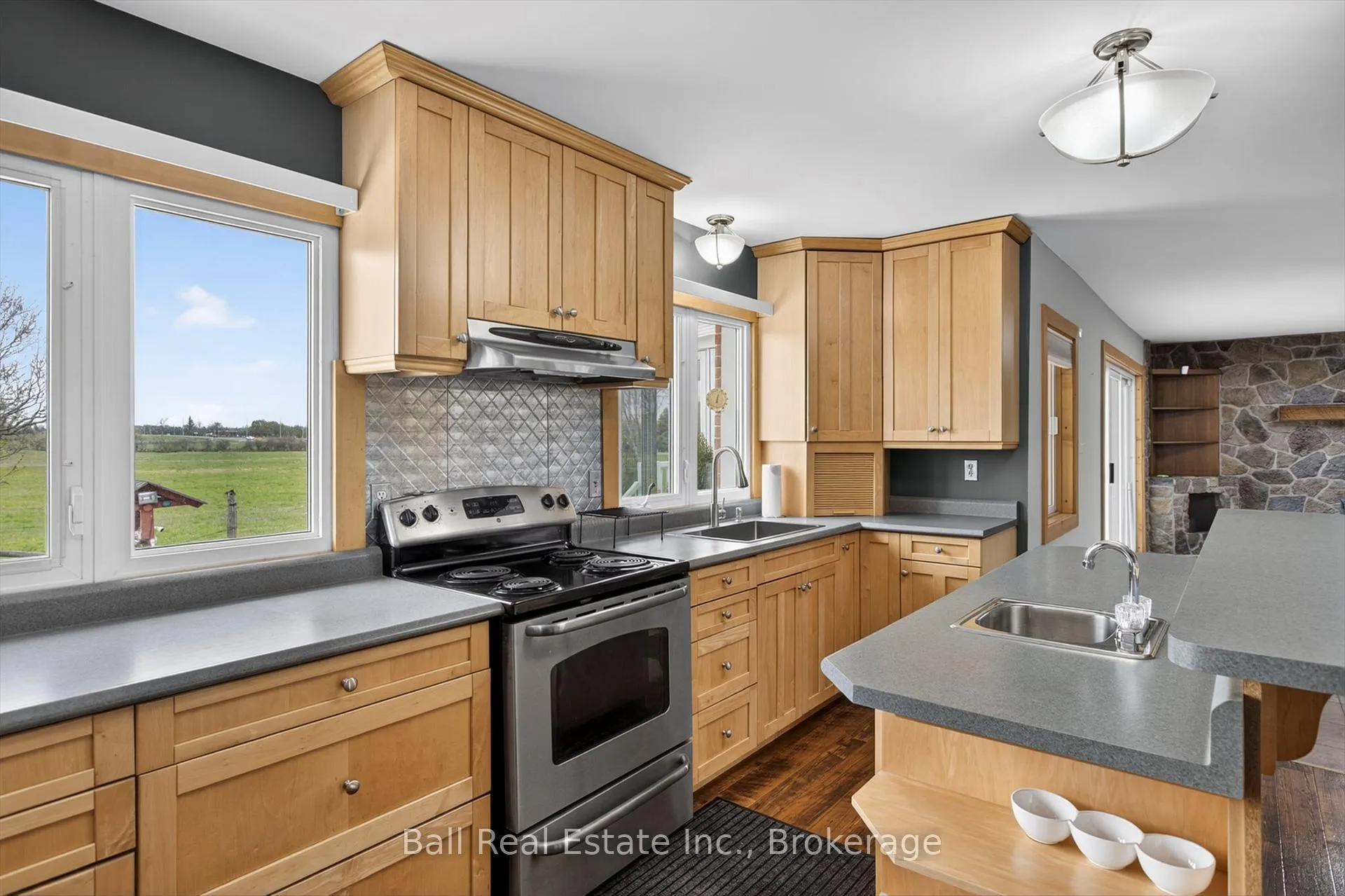 Photo 10 of 1425 Tara Road, Selwyn — HOMEH