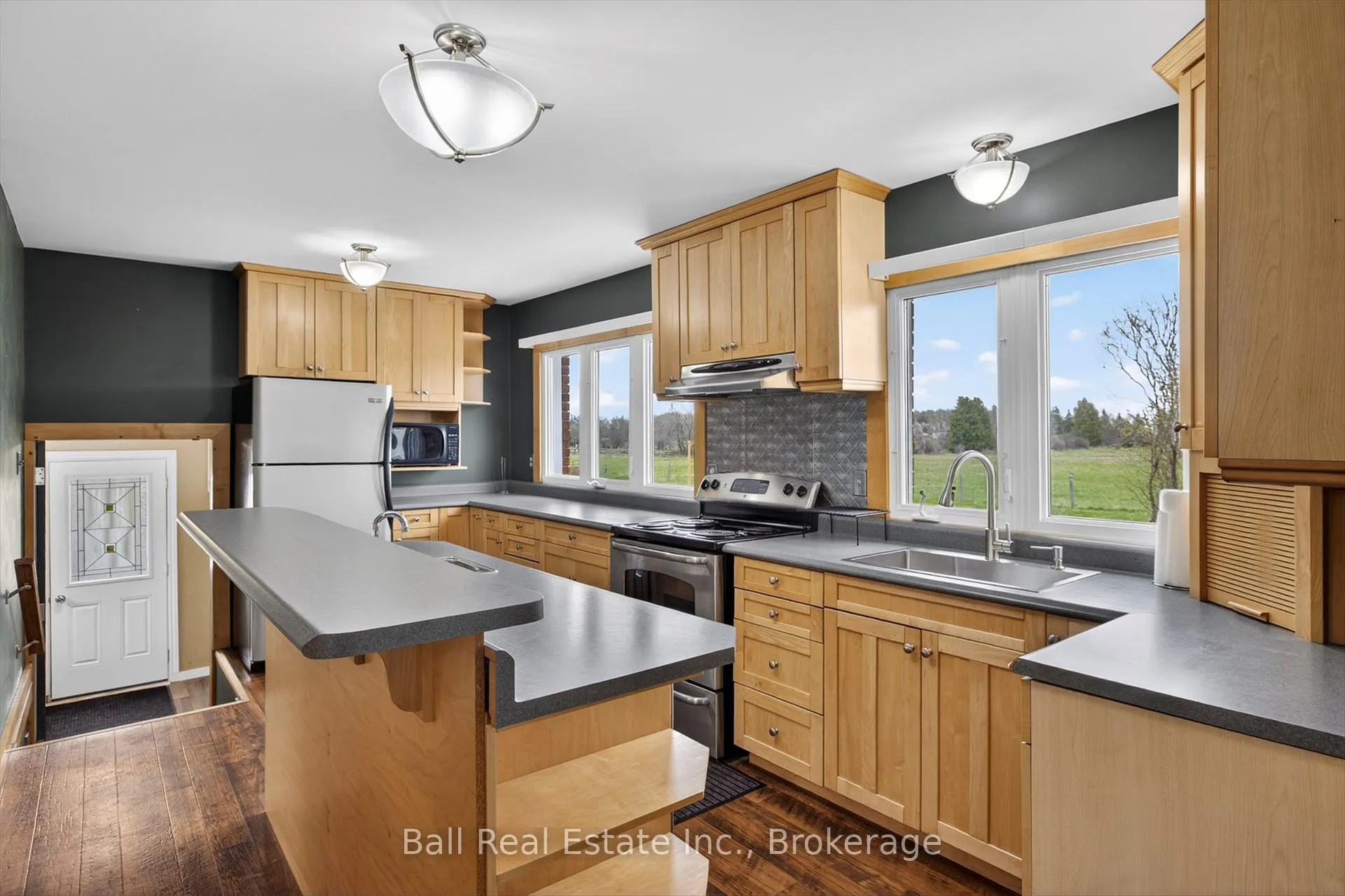 Photo 11 of 1425 Tara Road, Selwyn — HOMEH