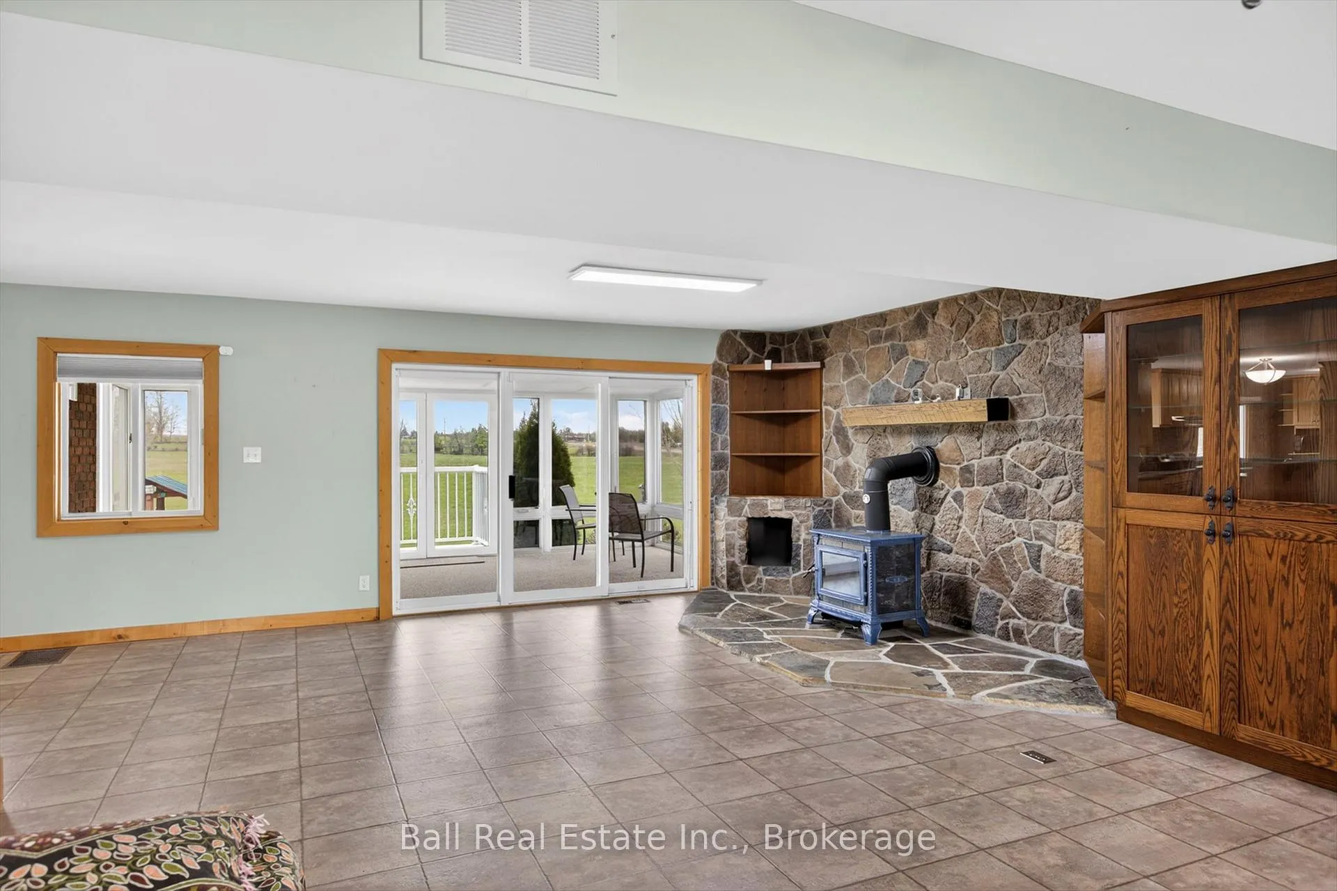 Photo 14 of 1425 Tara Road, Selwyn — HOMEH