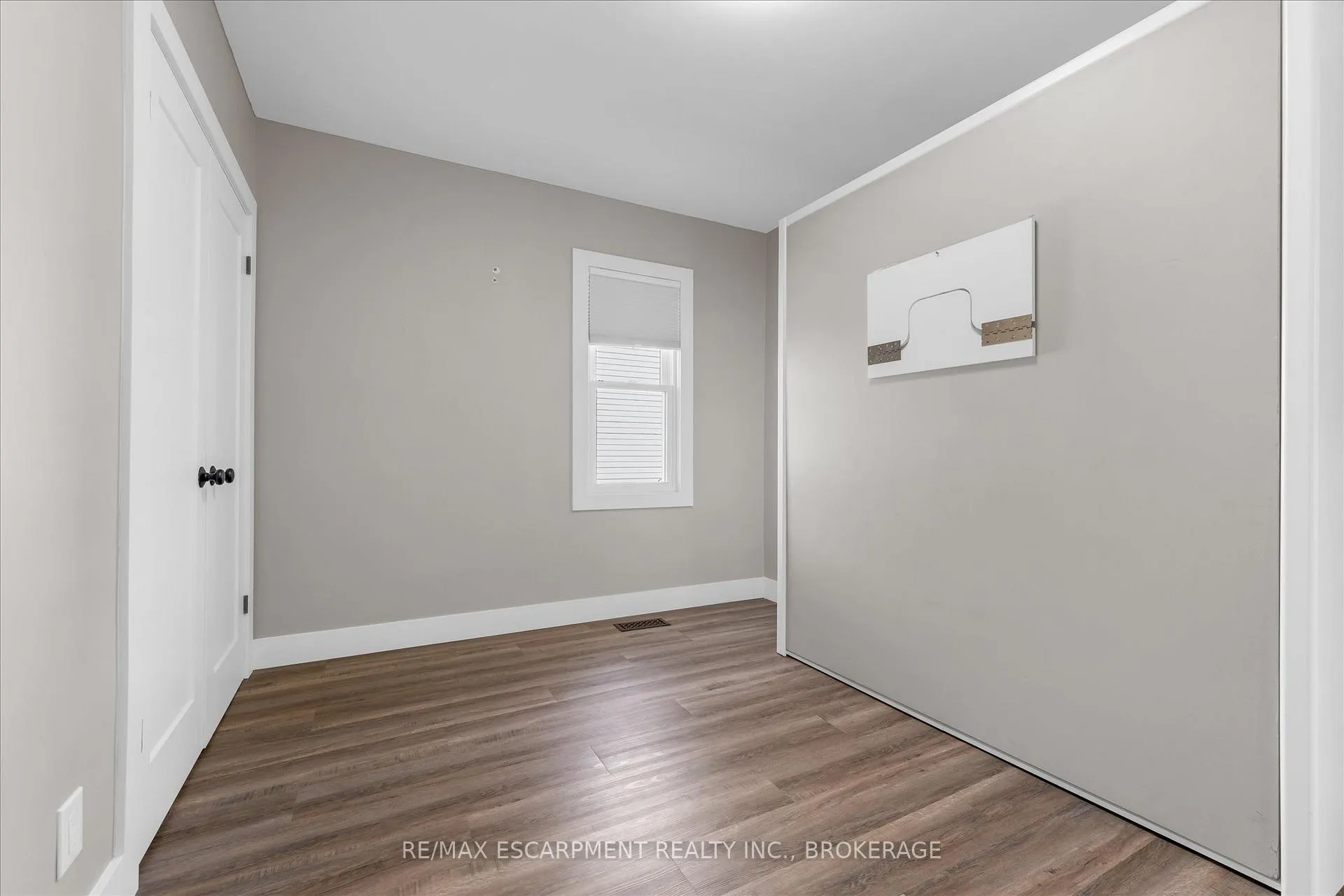 Photo 11 of 19 Lyons Avenue, Welland, Lincoln/Crowland — HOMEH