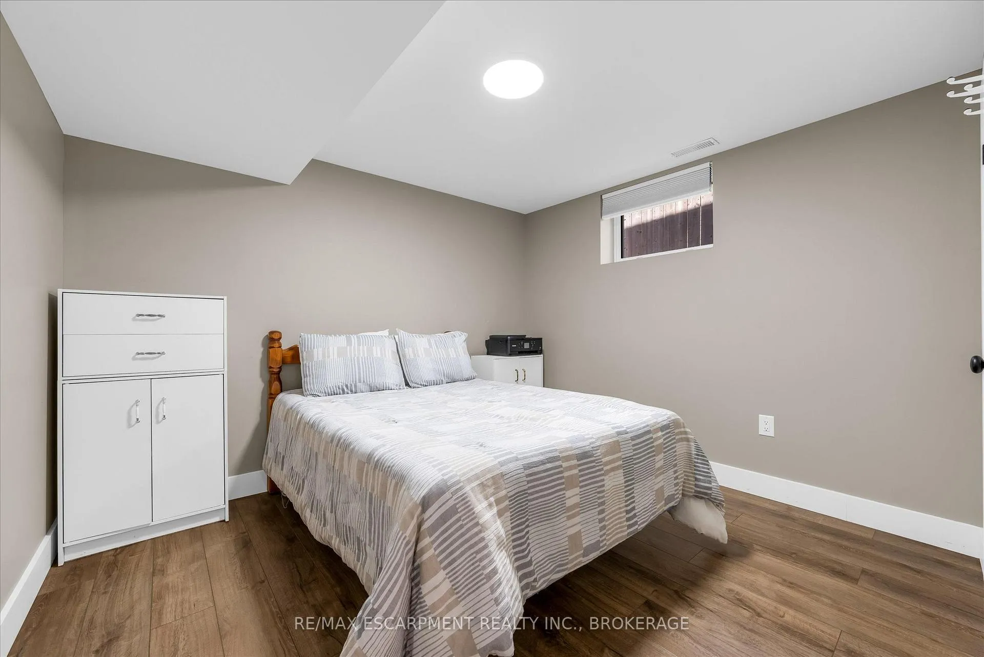 Photo 29 of 19 Lyons Avenue, Welland, Lincoln/Crowland — HOMEH