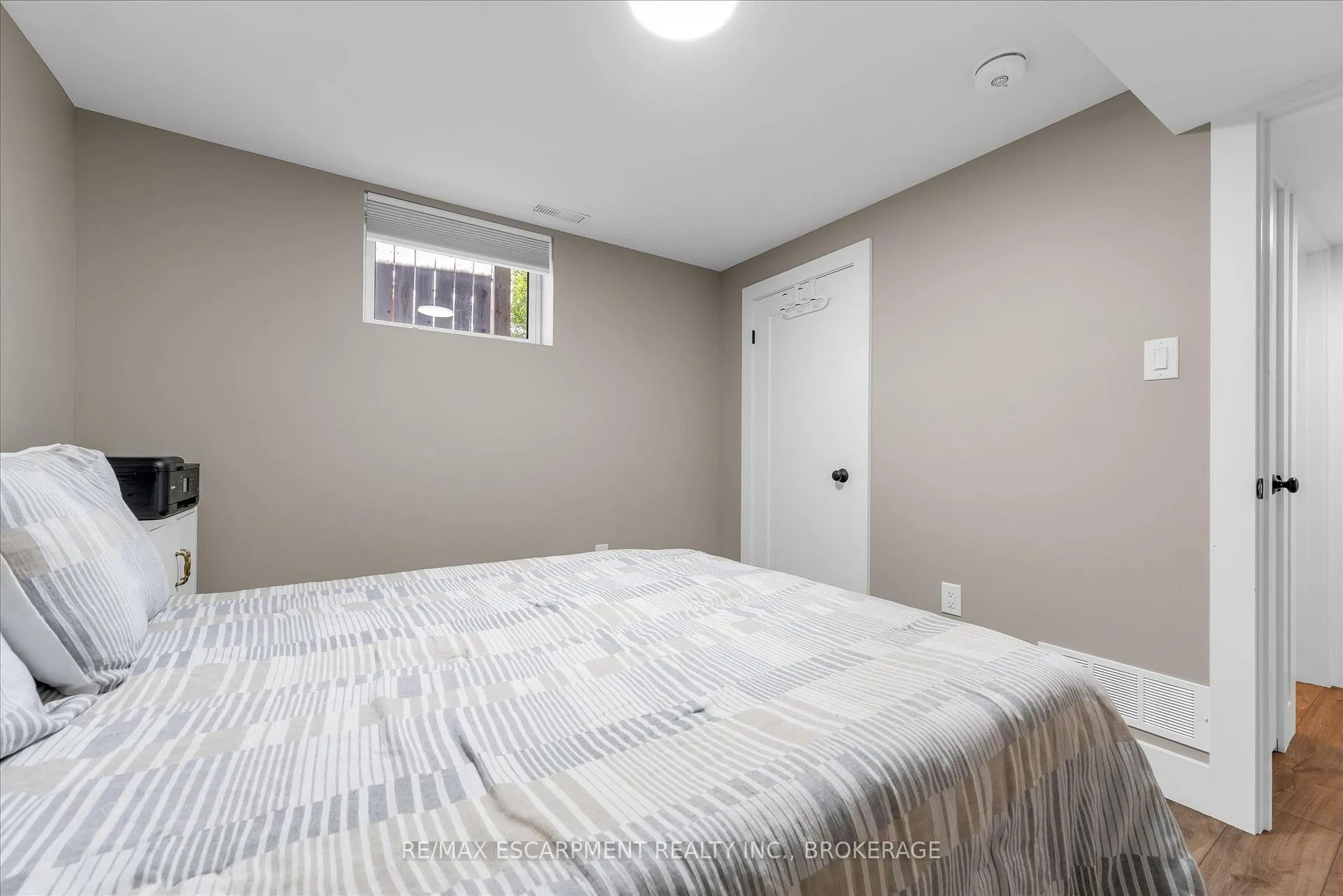 Photo 30 of 19 Lyons Avenue, Welland, Lincoln/Crowland — HOMEH