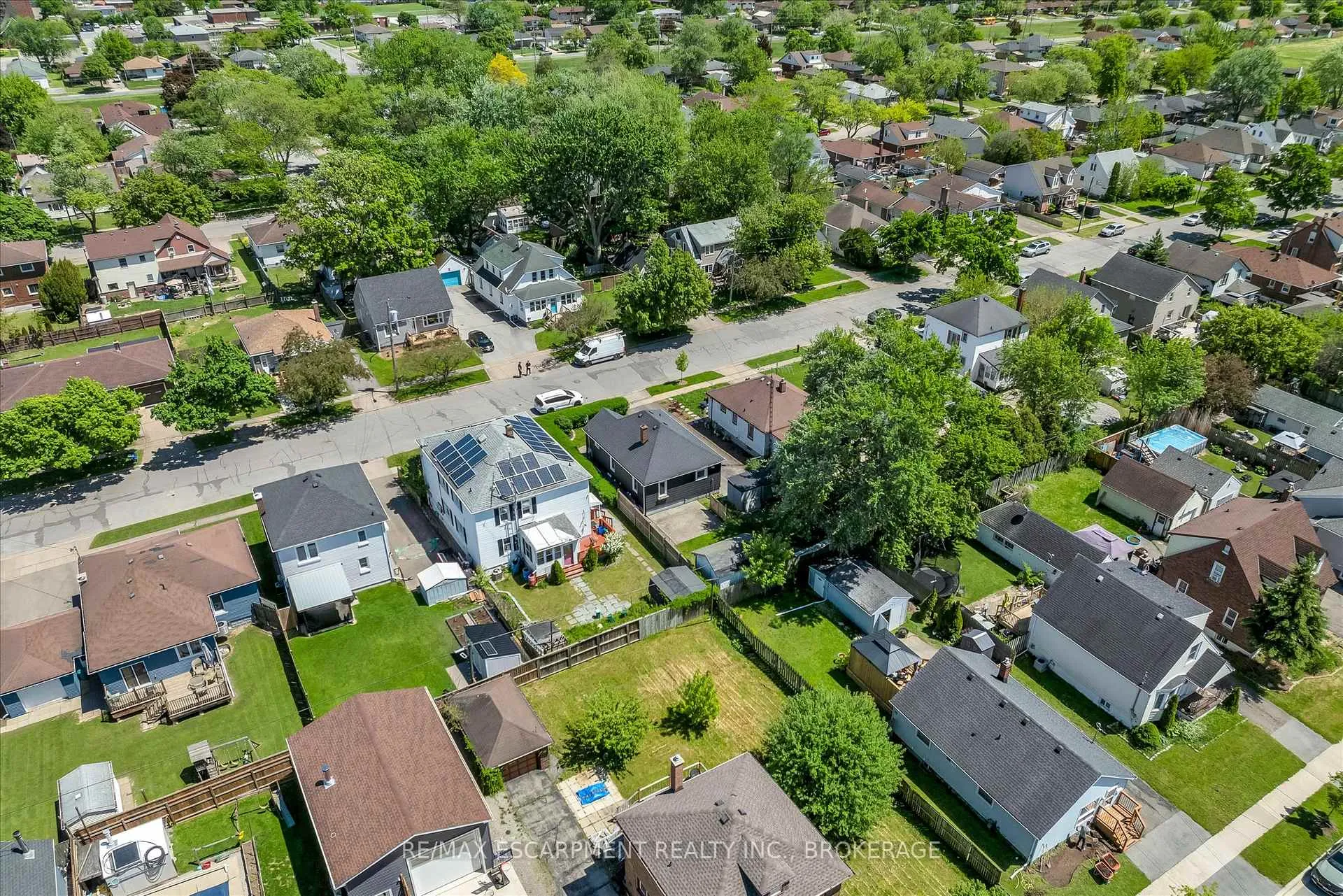 Photo 38 of 19 Lyons Avenue, Welland, Lincoln/Crowland — HOMEH
