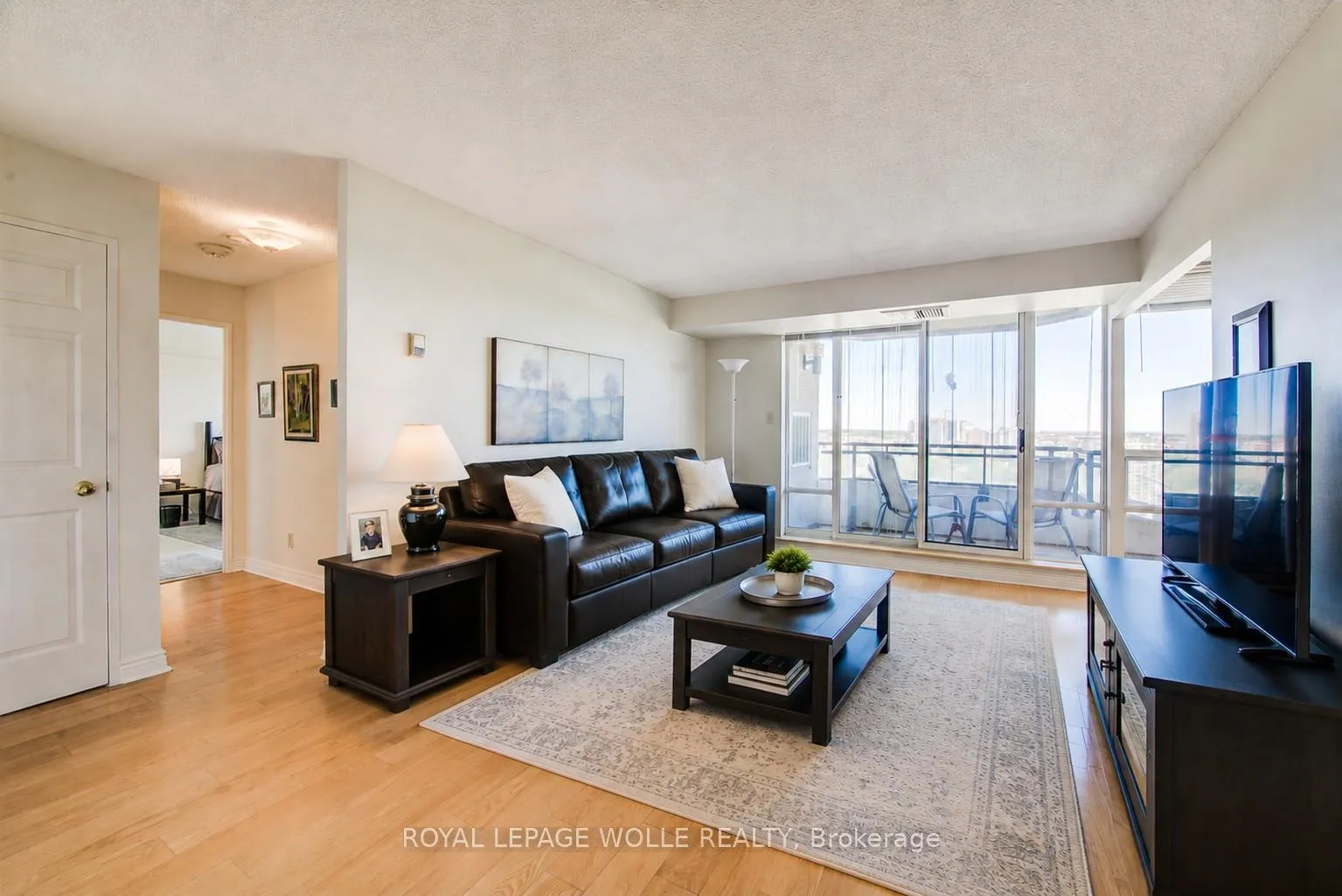 Photo 10 of Unit 1907, 6 Willow Street, Waterloo — HOMEH