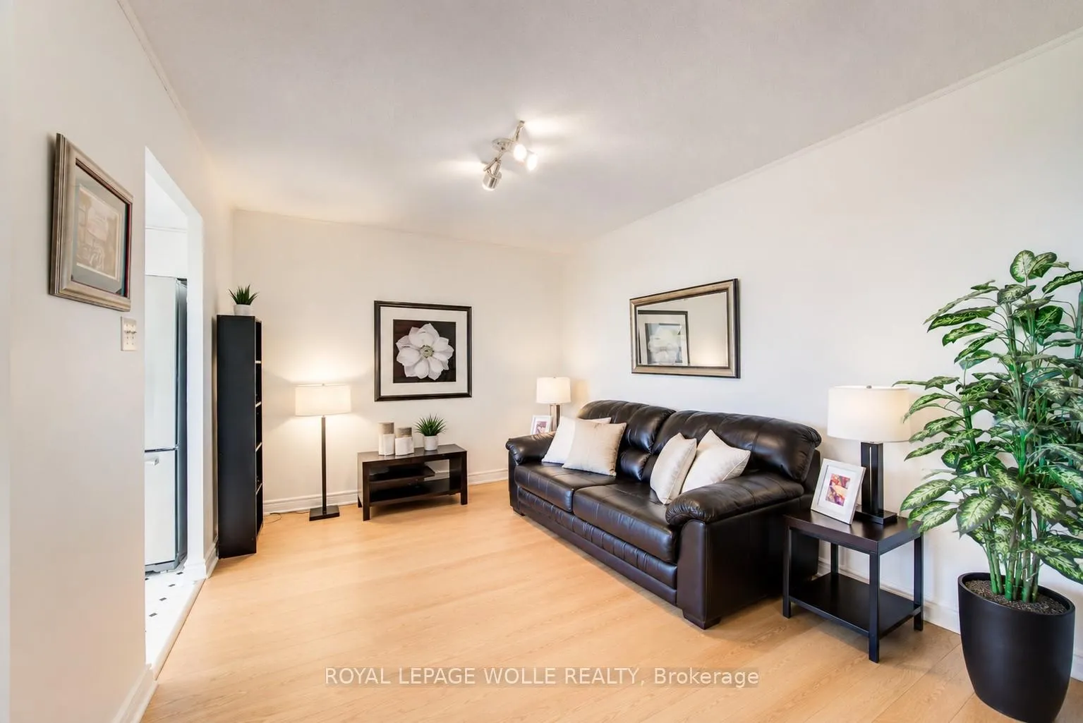 Photo 19 of Unit 1907, 6 Willow Street, Waterloo — HOMEH