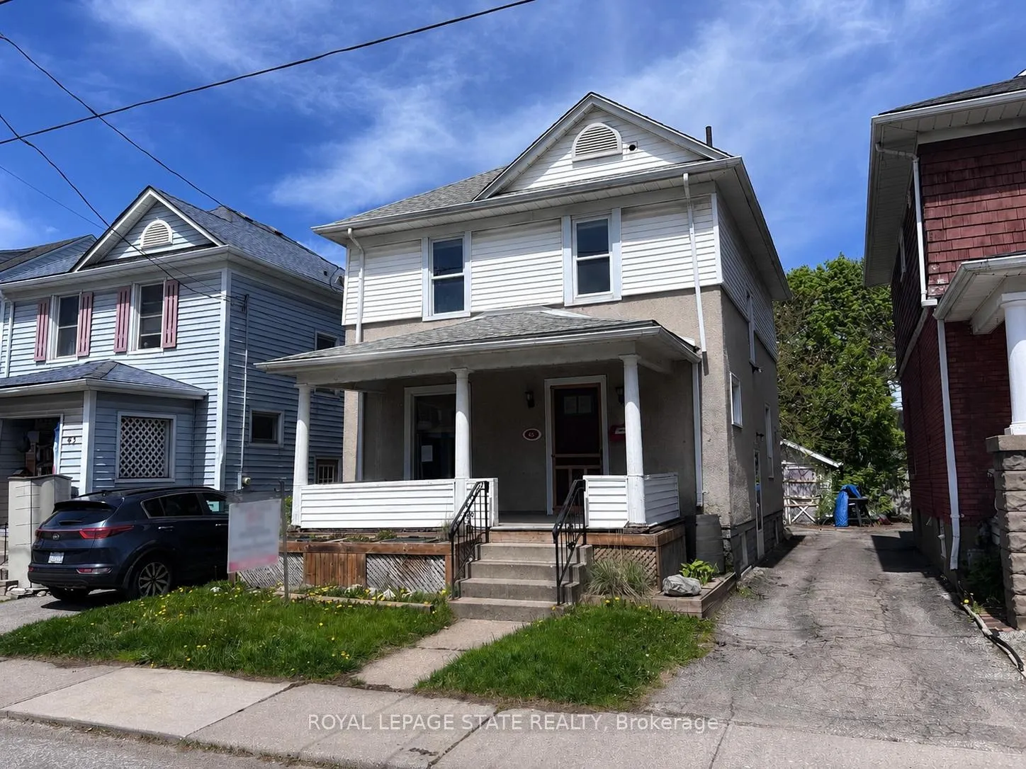 Photo 2 of 45 Chaplin Avenue, St. Catharines, Downtown — HOMEH