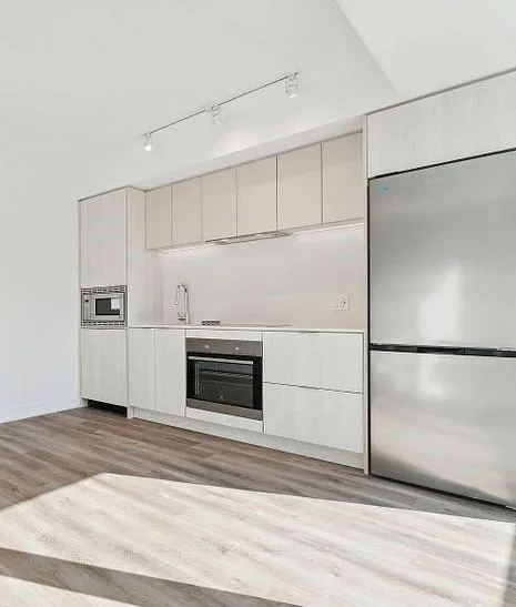 Photo 10 of Unit 401, 1 Jarvis Street, Hamilton, Beasley — HOMEH
