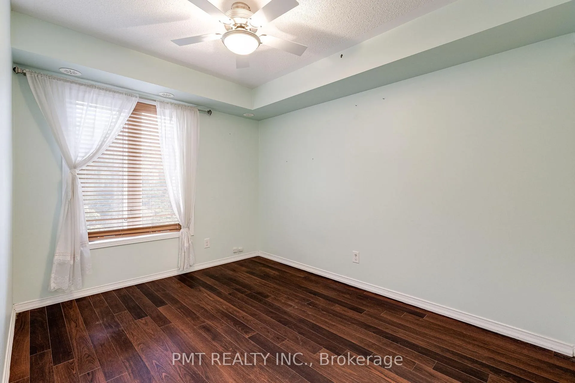 Photo 16 of Unit 29B, 671 Warden Avenue, Scarborough, Clairlea-Birchmount — HOMEH