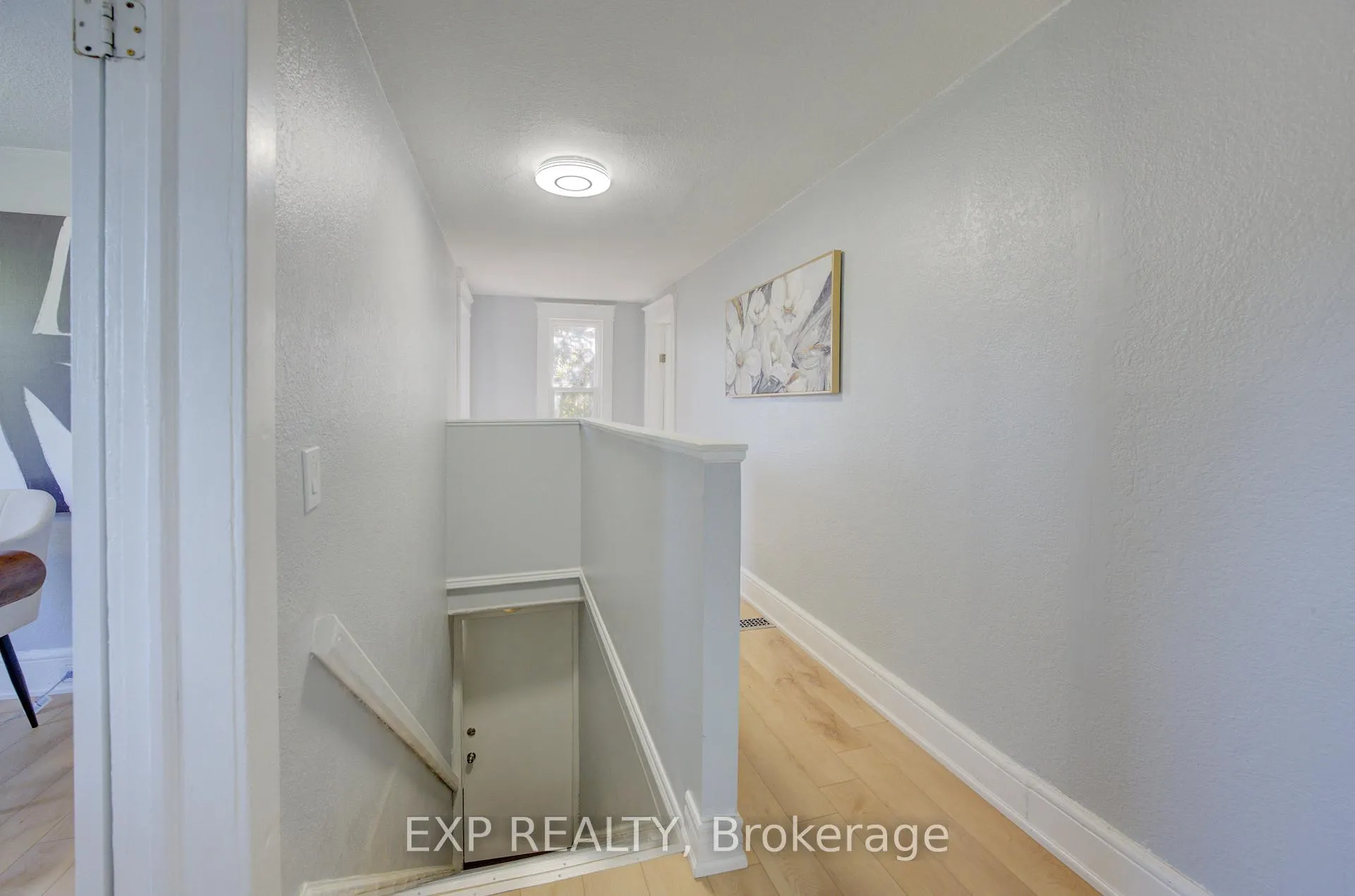 Photo 6 of Unit UPPER, 63 Brook Street, Cambridge, East Galt — HOMEH