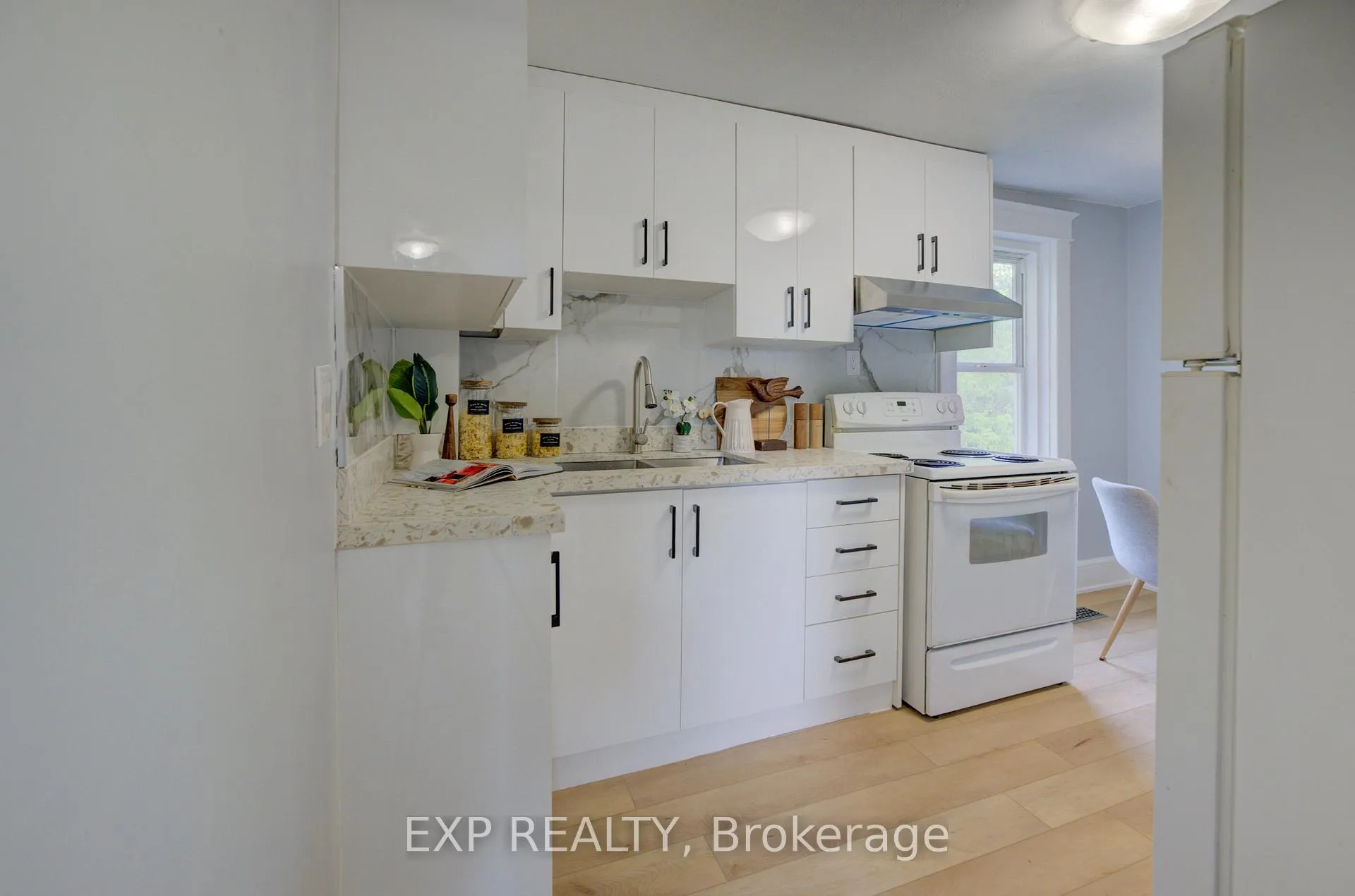 Photo 16 of Unit UPPER, 63 Brook Street, Cambridge, East Galt — HOMEH