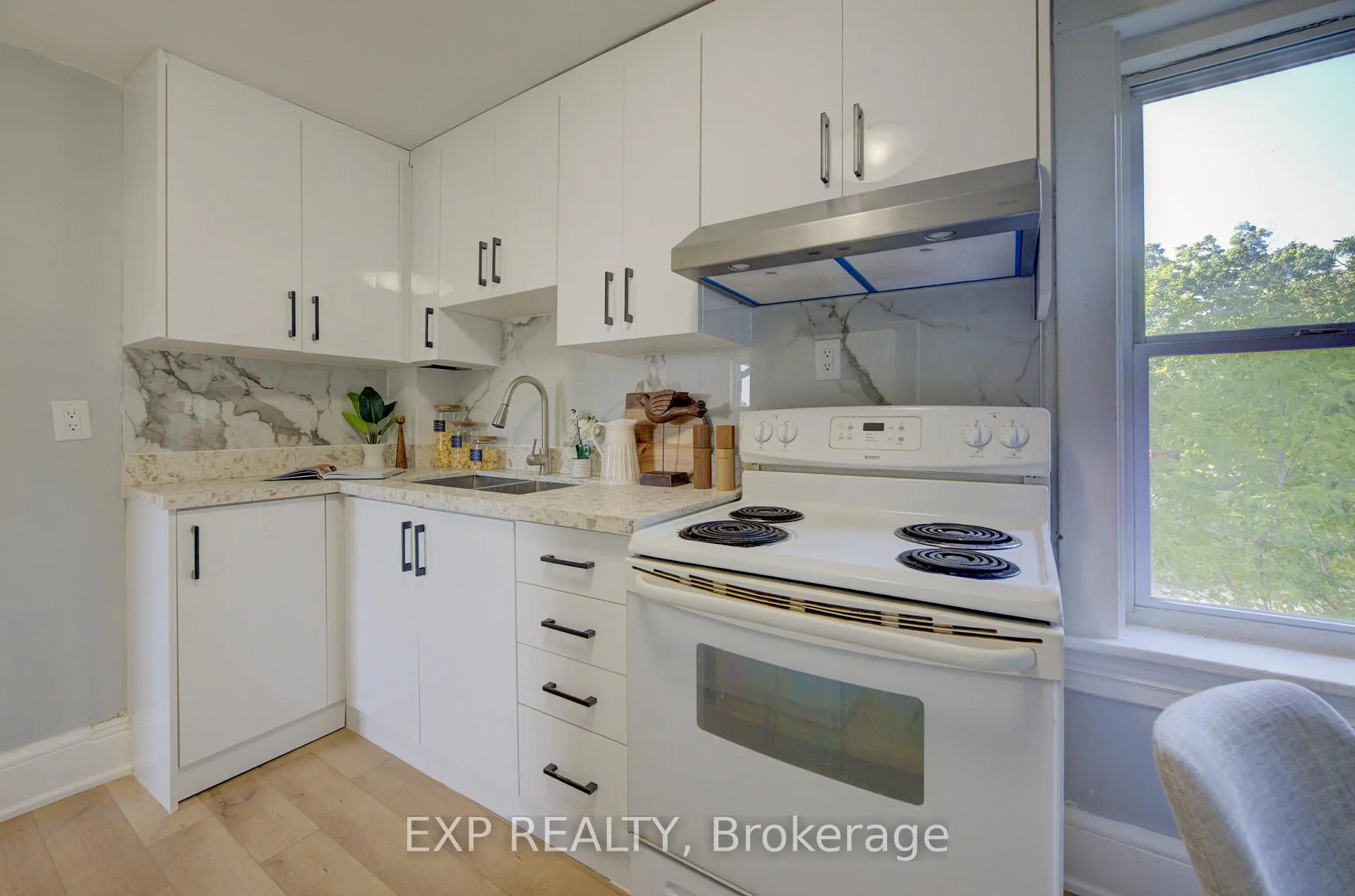 Photo 18 of Unit UPPER, 63 Brook Street, Cambridge, East Galt — HOMEH