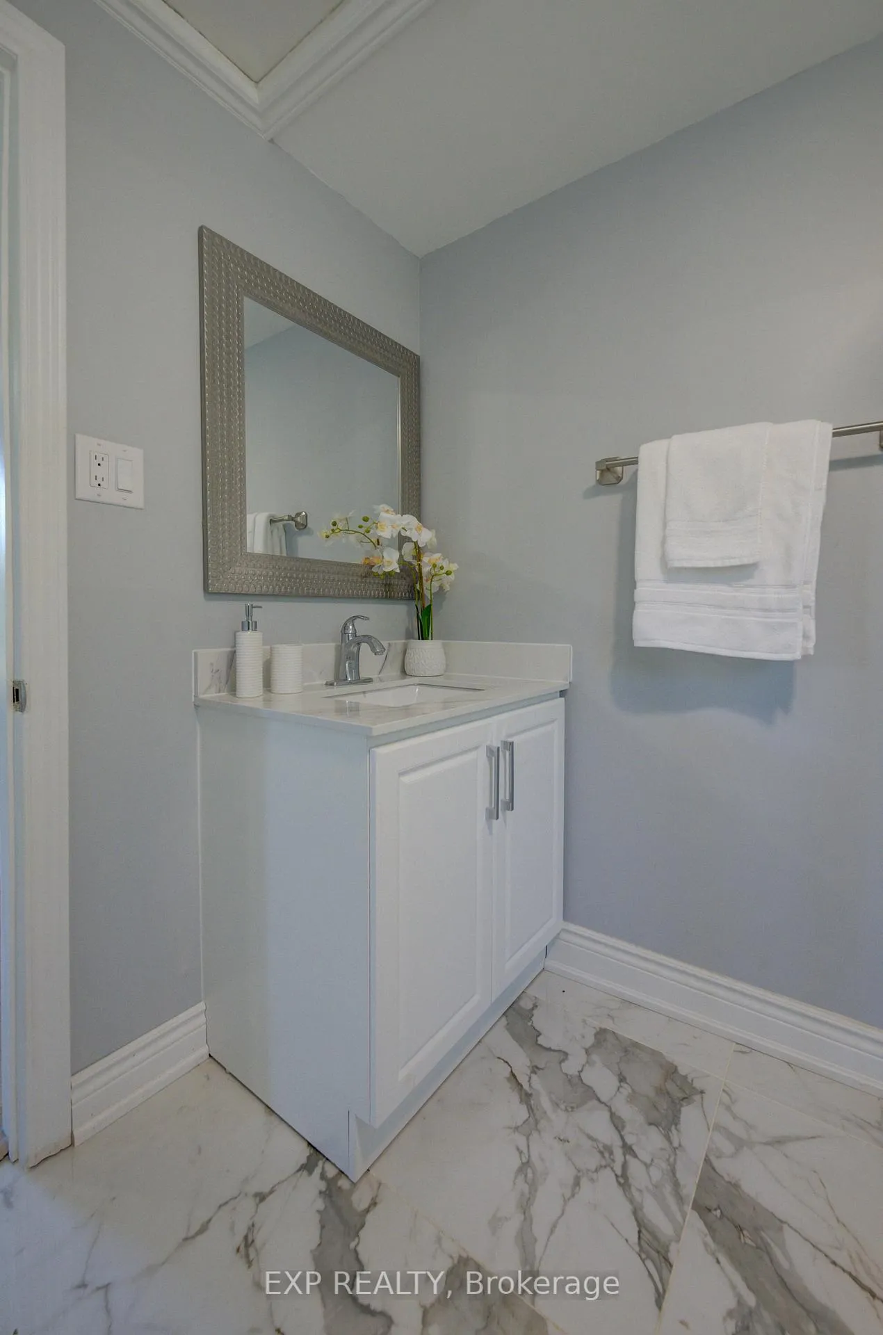Photo 20 of Unit UPPER, 63 Brook Street, Cambridge, East Galt — HOMEH
