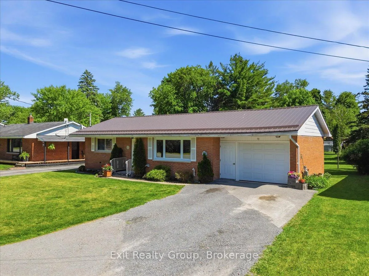 Photo 4 of 71 Elizabeth Street, Stirling-Rawdon, Stirling Ward — HOMEH