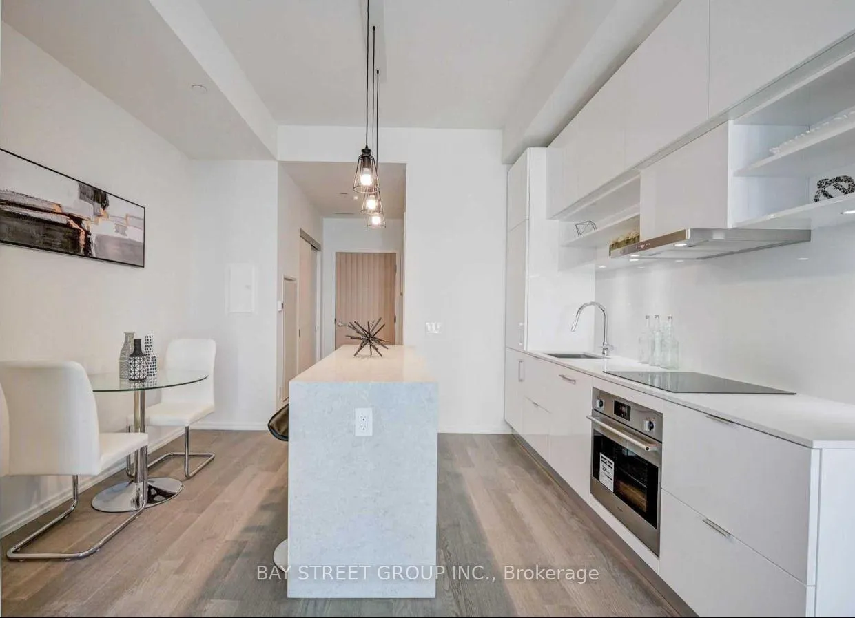 Photo 3 of Unit 1908, 5 Soudan Avenue, Toronto, Mount Pleasant West — HOMEH
