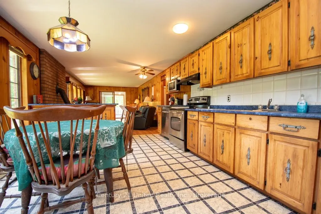 Photo 8 of 254 County Rd 620, North Kawartha — HOMEH