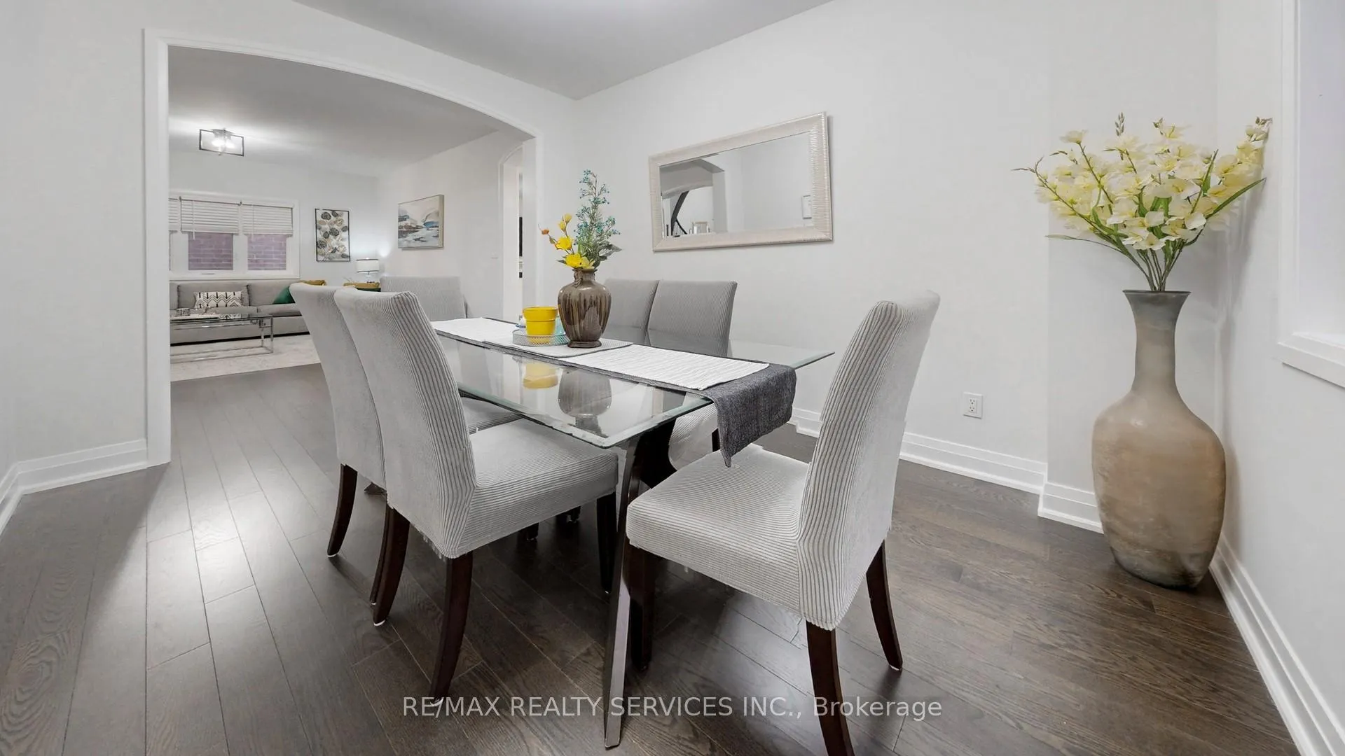 Photo 13 of 15 Rolling Rock Way, Brampton, Bram West — HOMEH