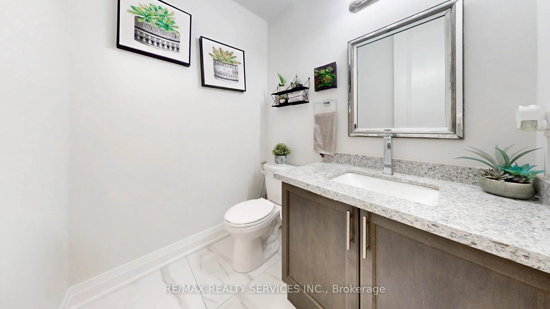 Photo 20 of 15 Rolling Rock Way, Brampton, Bram West — HOMEH