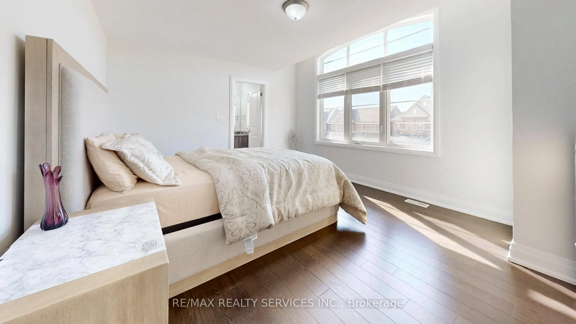 Photo 24 of 15 Rolling Rock Way, Brampton, Bram West — HOMEH