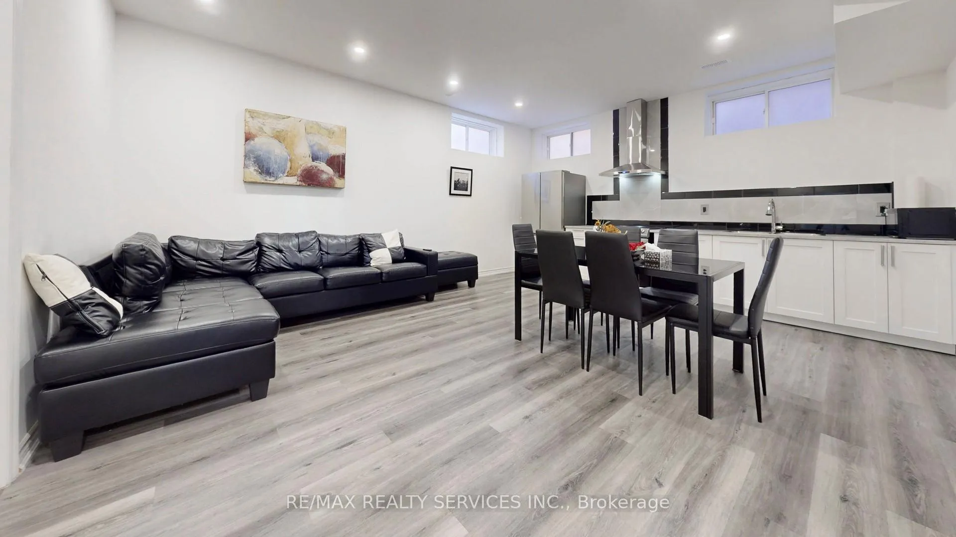 Photo 34 of 15 Rolling Rock Way, Brampton, Bram West — HOMEH