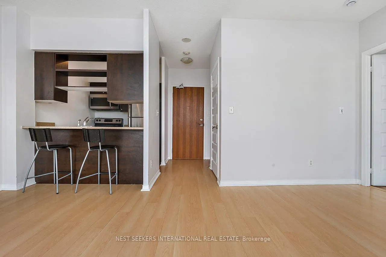 Photo 6 of Unit 2309, 215 Queen Street E, Brampton, Queen Street Corridor — HOMEH