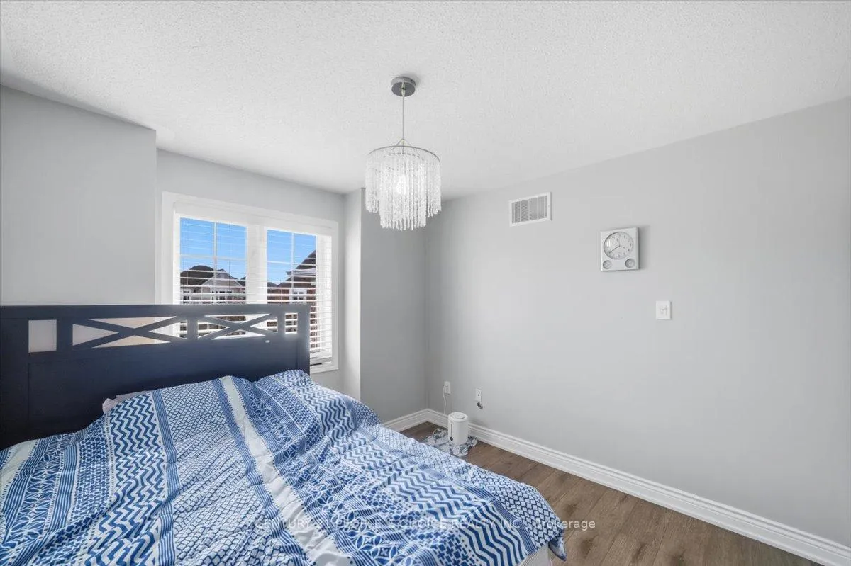 Photo 36 of 1456 Lyncroft Crescent, Oshawa, Taunton — HOMEH