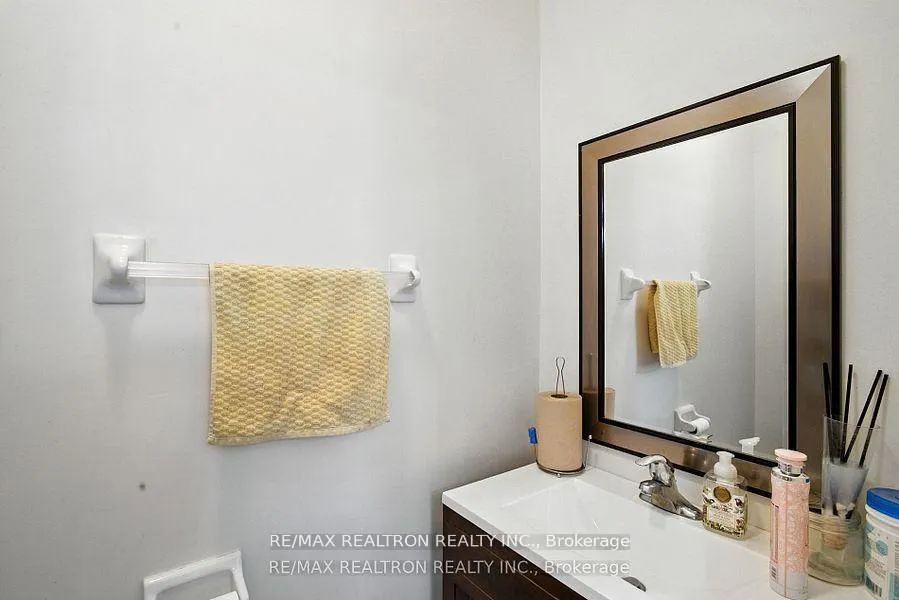 Photo 13 of 21A Claremore Avenue, Scarborough, Birchcliffe-Cliffside — HOMEH