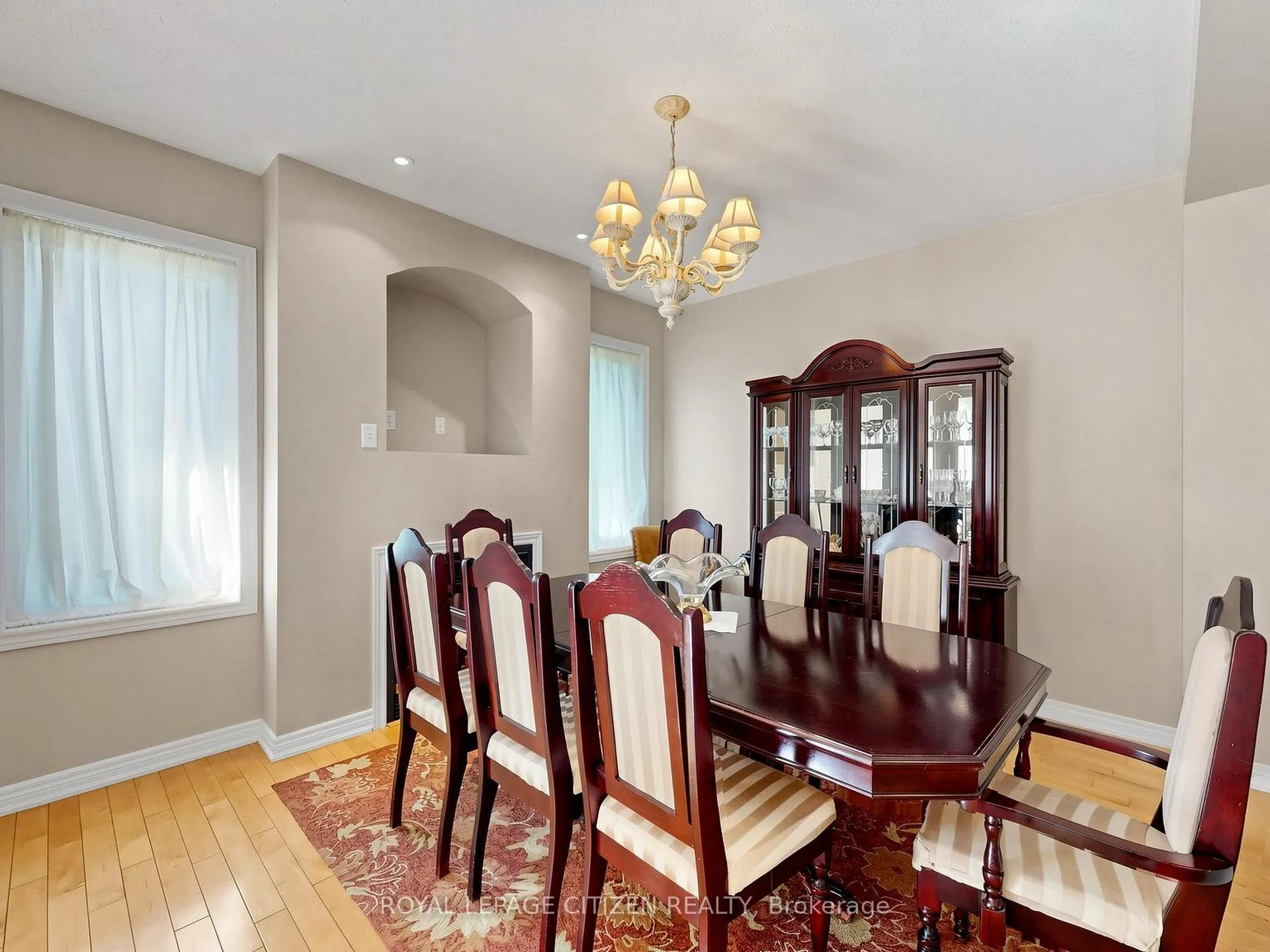 Photo 6 of Unit Upper, 23 Planter Crescent, Vaughan, Vellore Village — HOMEH