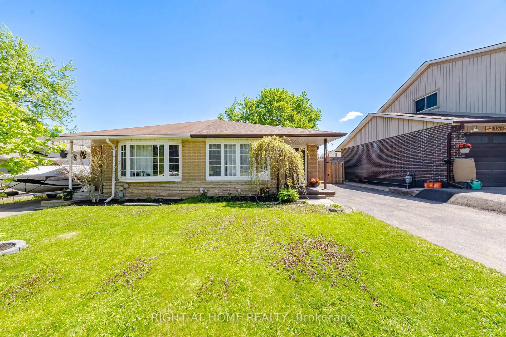 Photo 1 of 309 Simon Street, Shelburne — HOMEH