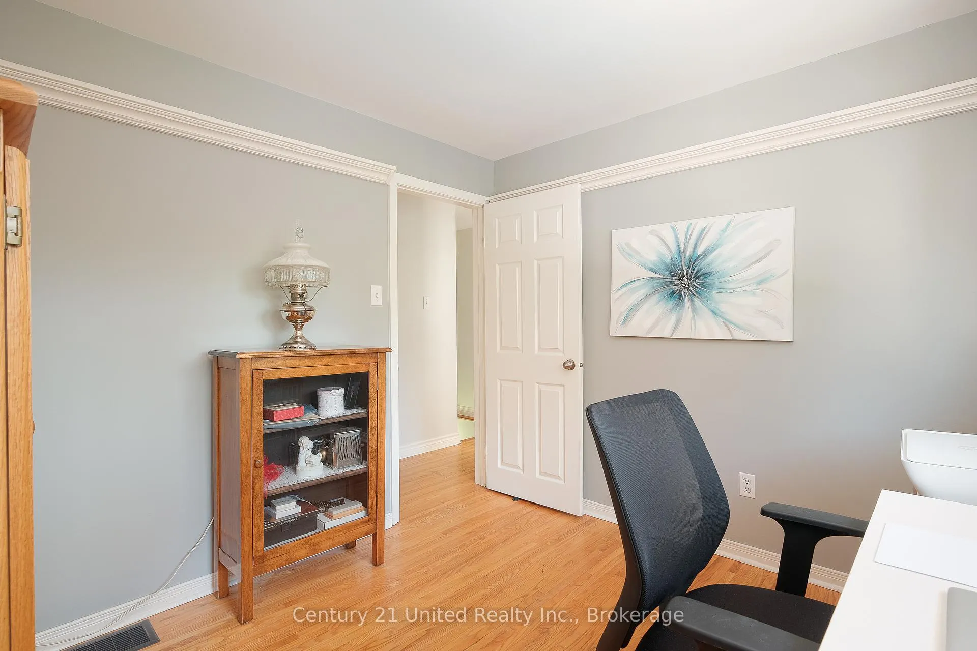 Photo 22 of 1233 Franklin Drive, Peterborough, Northcrest Ward 5 — HOMEH