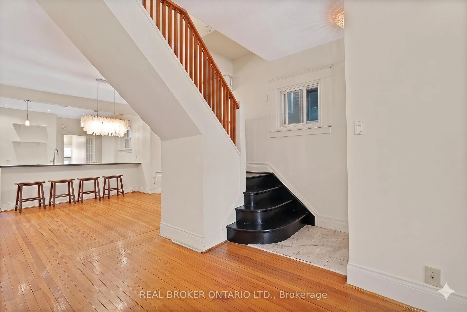Photo 9 of Unit Main, 25 Dixon Avenue, Toronto, The Beaches — HOMEH