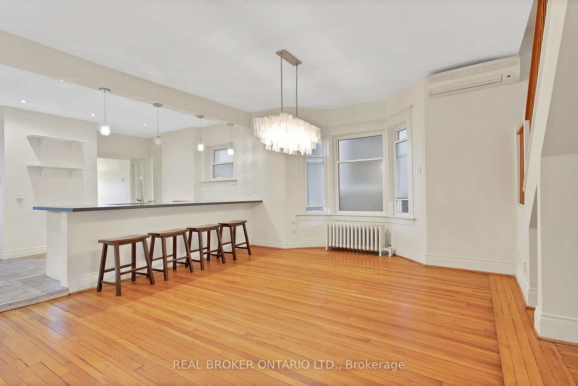 Photo 10 of Unit Main, 25 Dixon Avenue, Toronto, The Beaches — HOMEH