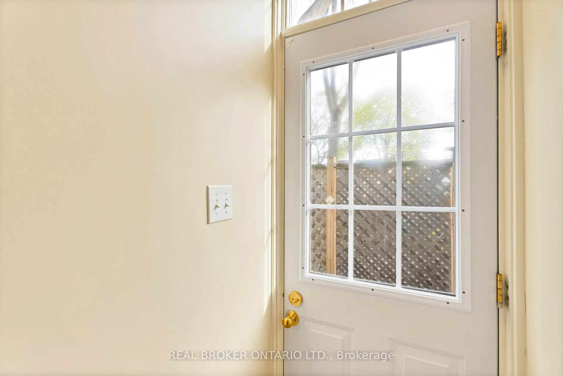 Photo 21 of Unit Main, 25 Dixon Avenue, Toronto, The Beaches — HOMEH