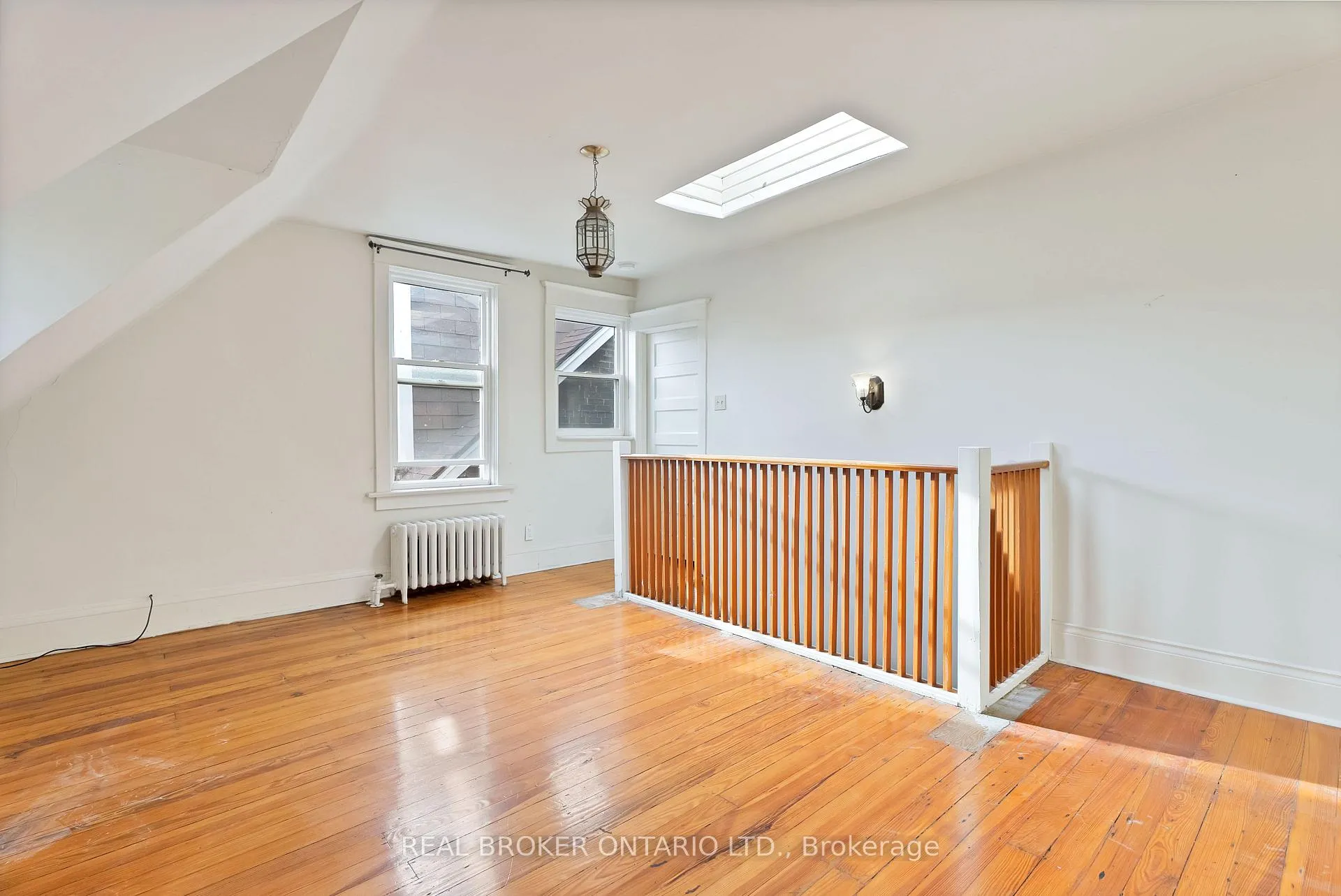 Photo 40 of Unit Main, 25 Dixon Avenue, Toronto, The Beaches — HOMEH