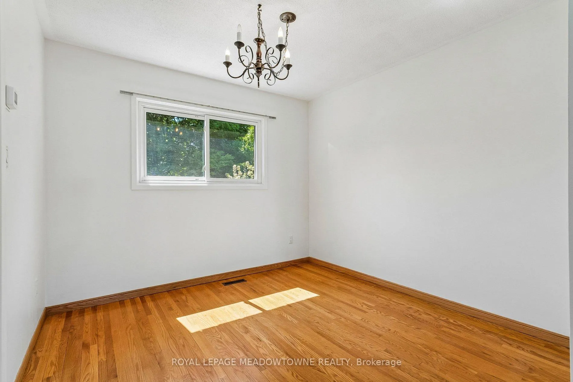 Photo 51 of 34 Plainsman Road, Mississauga, Streetsville — HOMEH