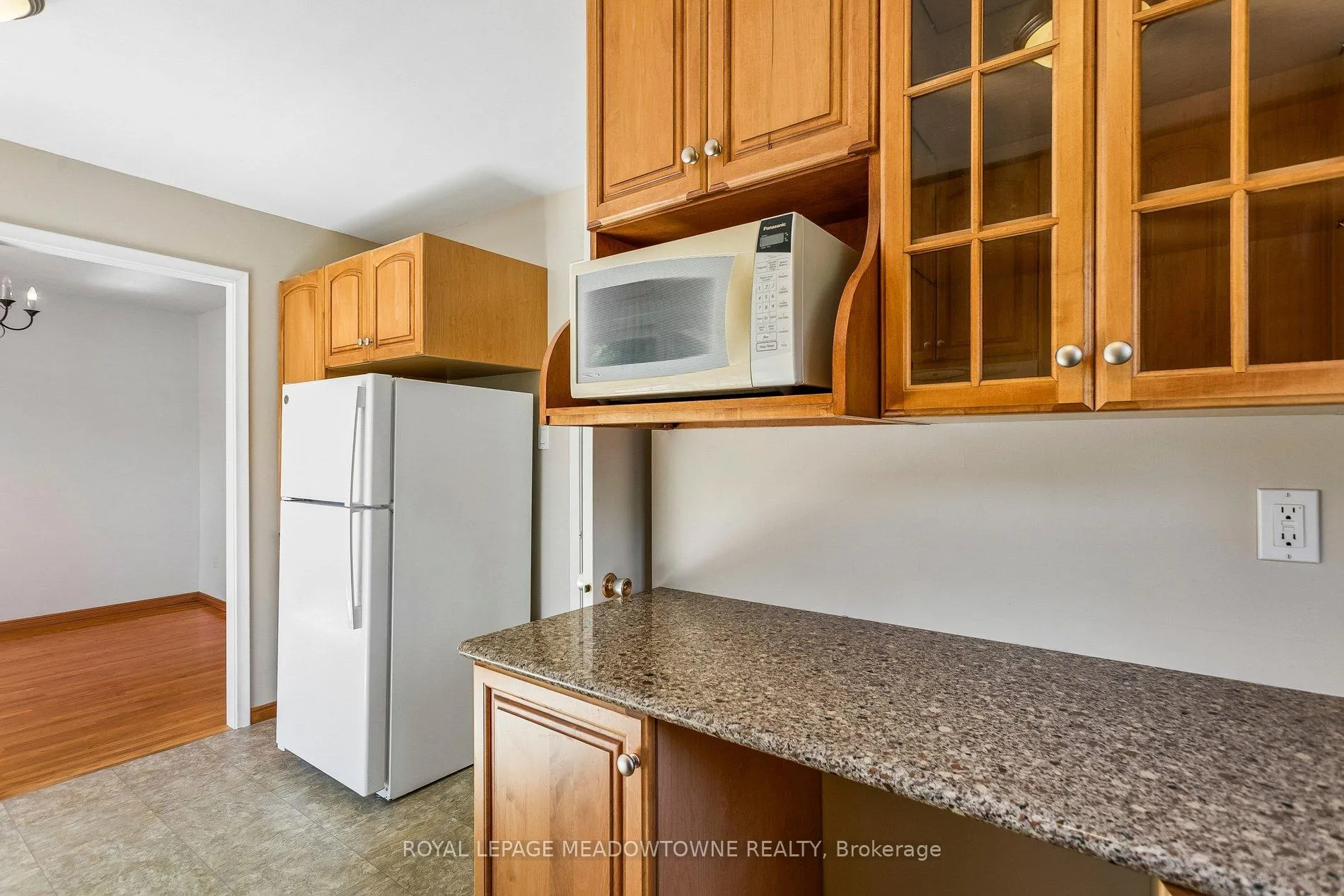 Photo 19 of 34 Plainsman Road, Mississauga, Streetsville — HOMEH