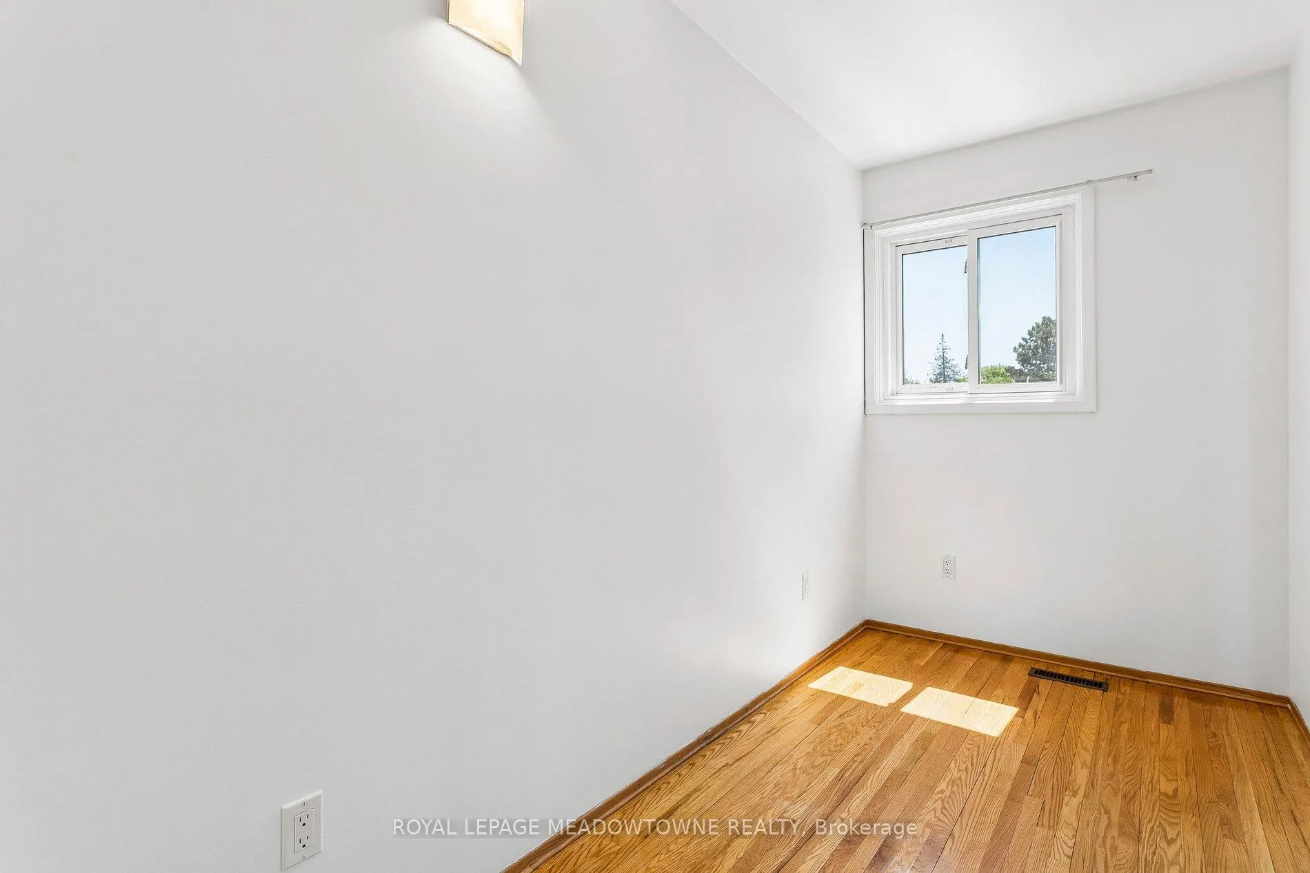 Photo 59 of 34 Plainsman Road, Mississauga, Streetsville — HOMEH