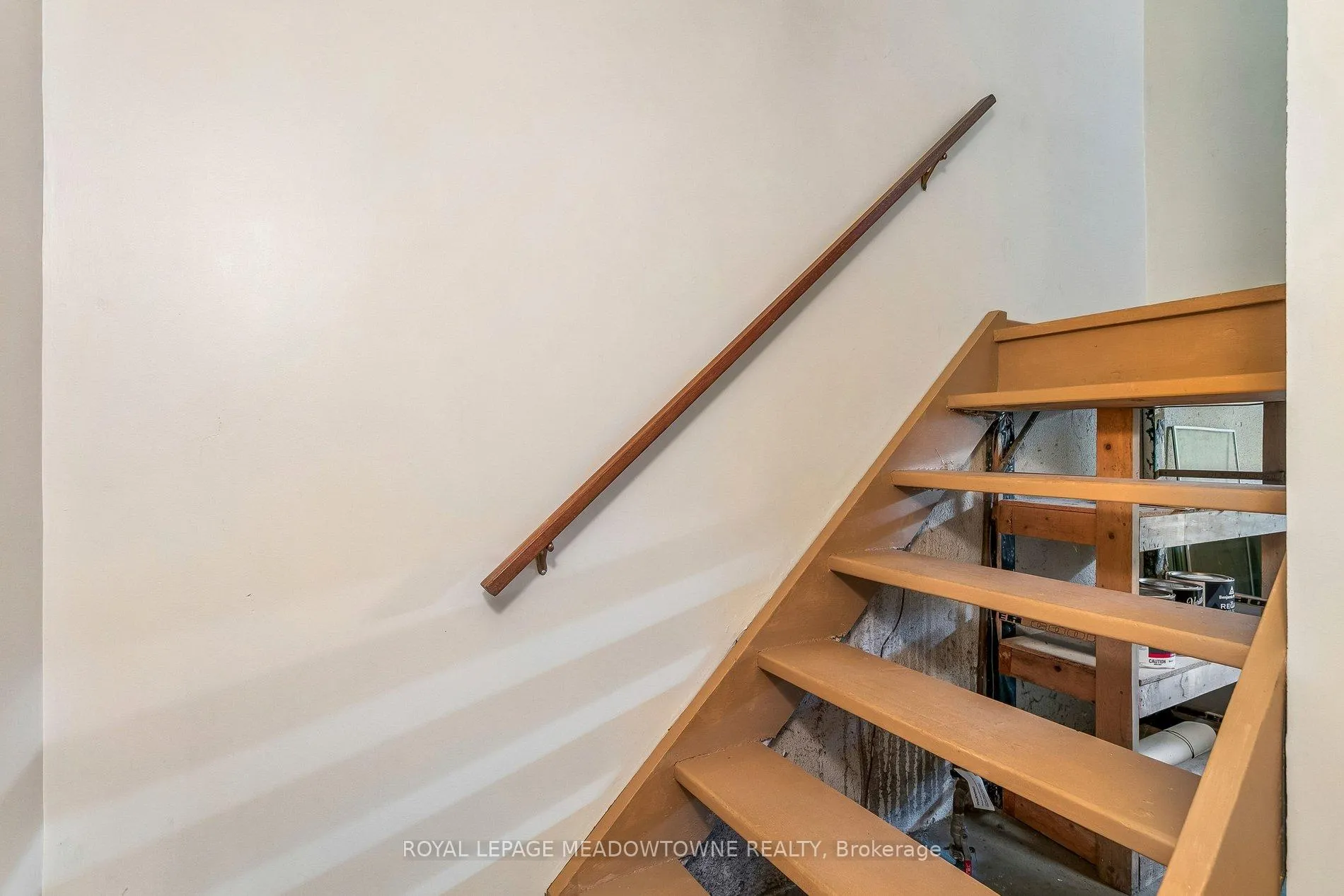 Photo 33 of 34 Plainsman Road, Mississauga, Streetsville — HOMEH