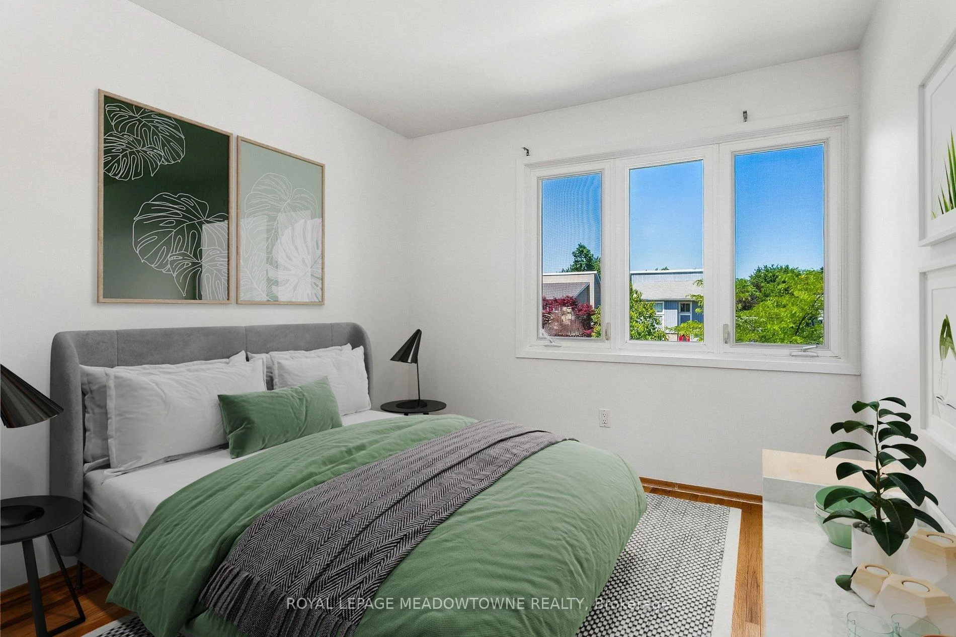 Photo 26 of 34 Plainsman Road, Mississauga, Streetsville — HOMEH