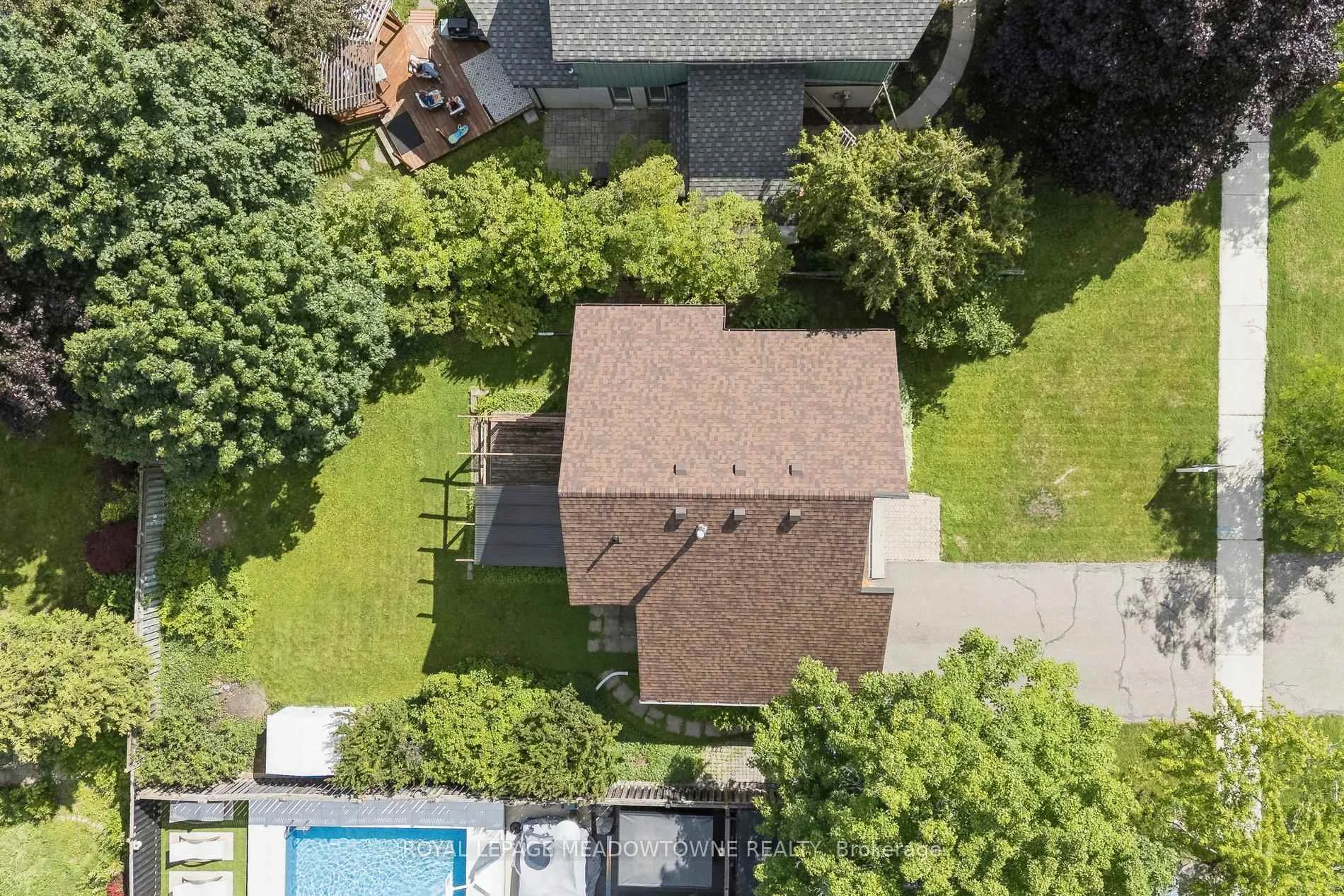 Photo 44 of 34 Plainsman Road, Mississauga, Streetsville — HOMEH
