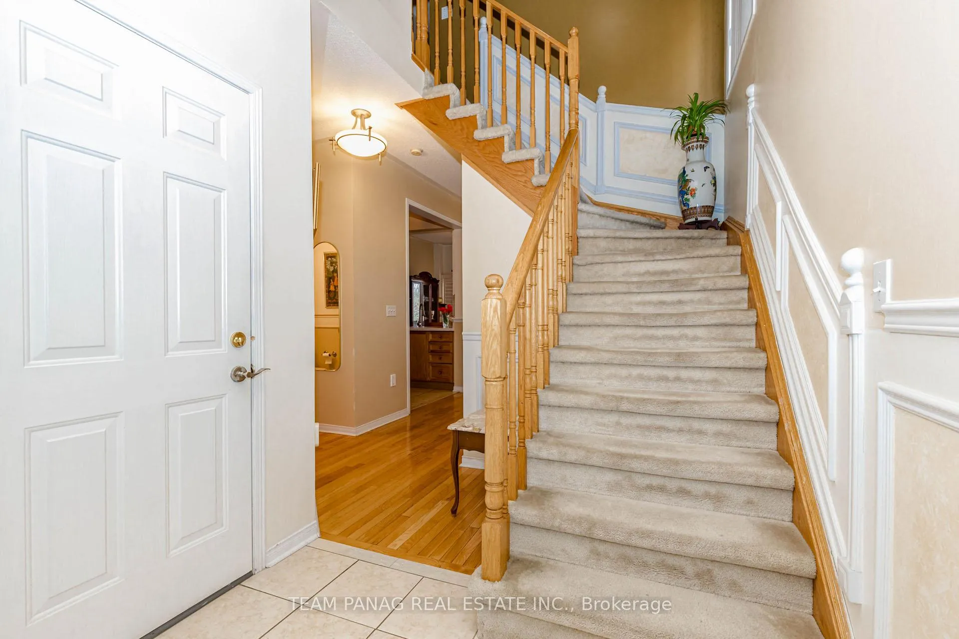 Photo 7 of 7 Cherryplum Way, Brampton, Bramalea North Industrial — HOMEH