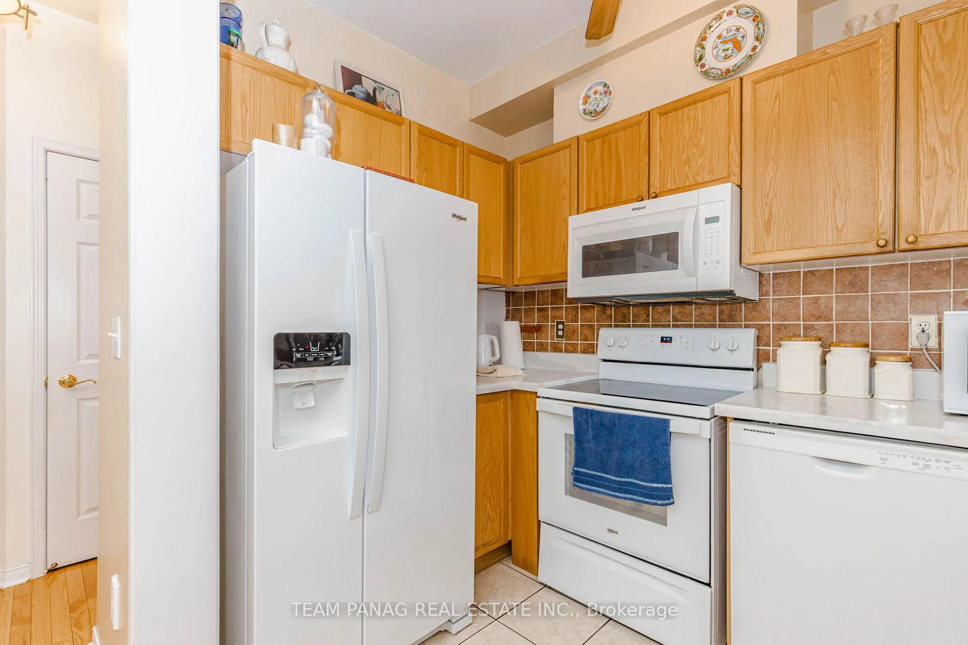 Photo 14 of 7 Cherryplum Way, Brampton, Bramalea North Industrial — HOMEH