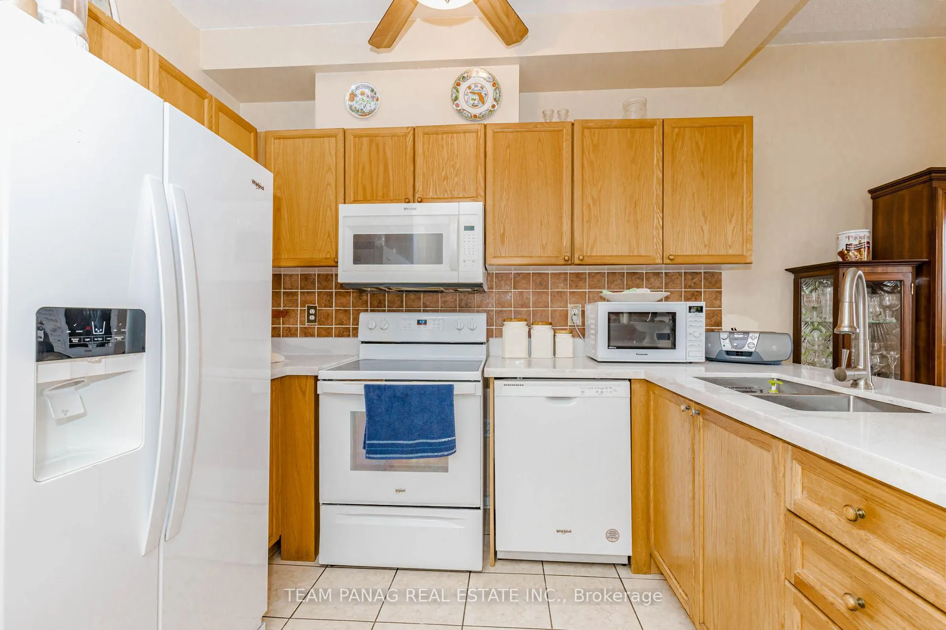 Photo 15 of 7 Cherryplum Way, Brampton, Bramalea North Industrial — HOMEH