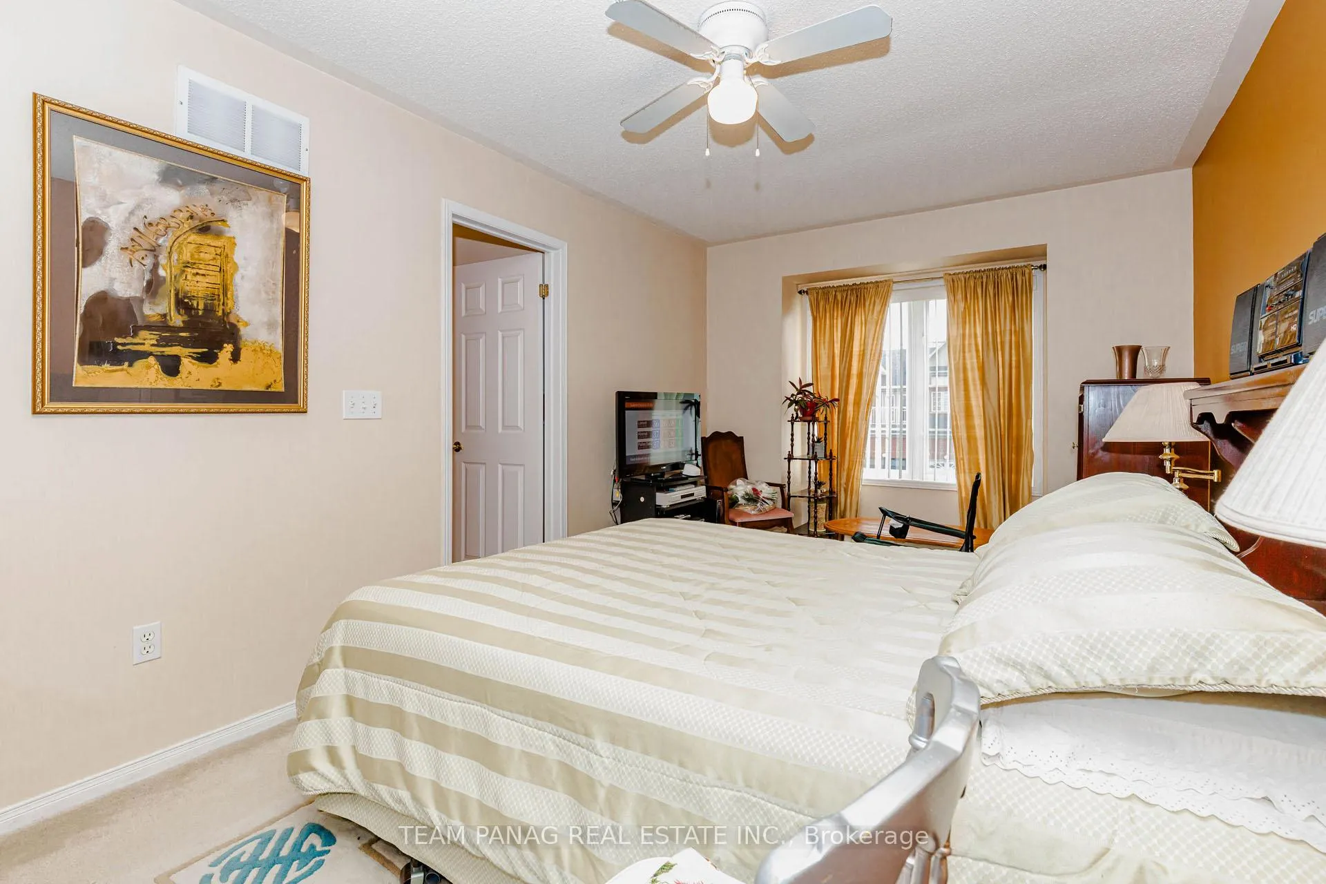 Photo 23 of 7 Cherryplum Way, Brampton, Bramalea North Industrial — HOMEH