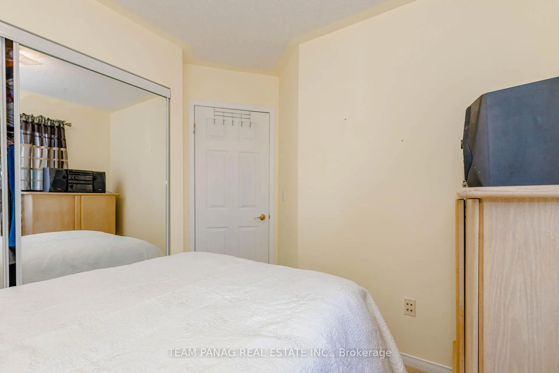 Photo 32 of 7 Cherryplum Way, Brampton, Bramalea North Industrial — HOMEH