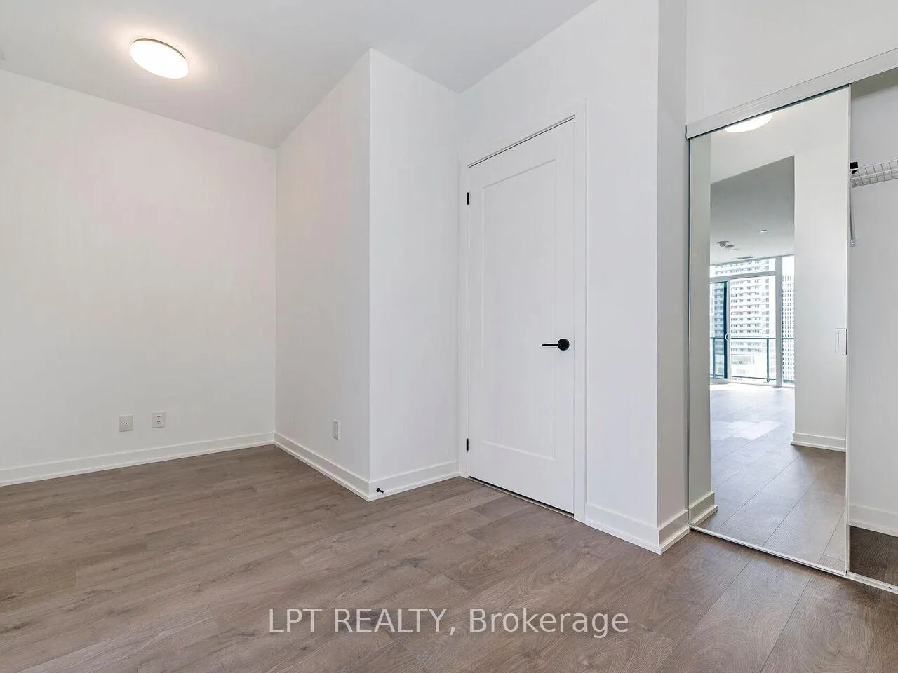 Photo 5 of Unit 1201, 5 Defries Street, Toronto, Regent Park — HOMEH