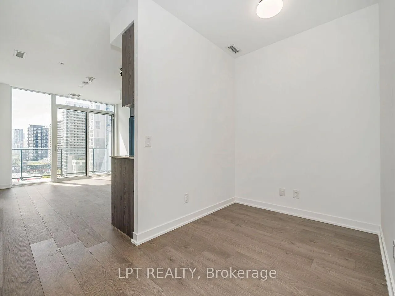 Photo 9 of Unit 1201, 5 Defries Street, Toronto, Regent Park — HOMEH