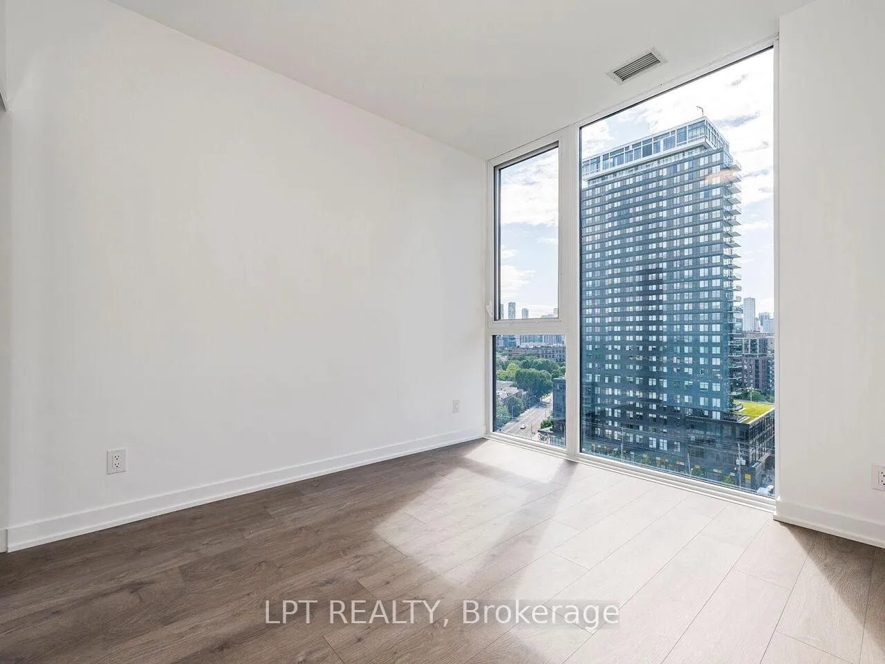 Photo 23 of Unit 1201, 5 Defries Street, Toronto, Regent Park — HOMEH
