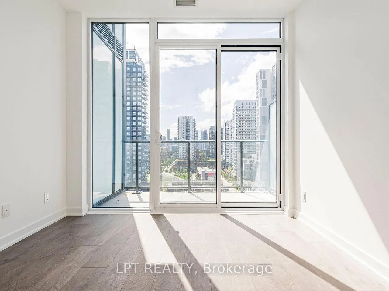 Photo 27 of Unit 1201, 5 Defries Street, Toronto, Regent Park — HOMEH